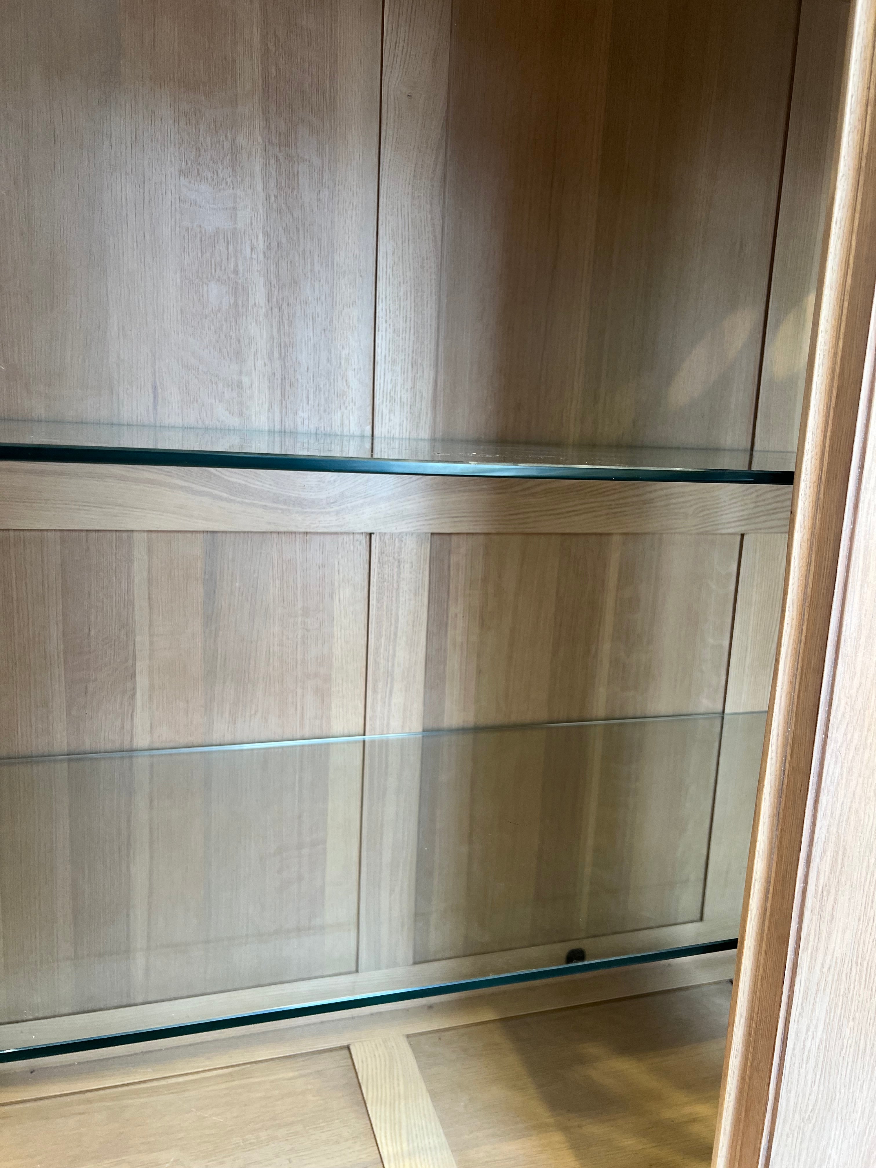 Solid Oak Vitrine With Light