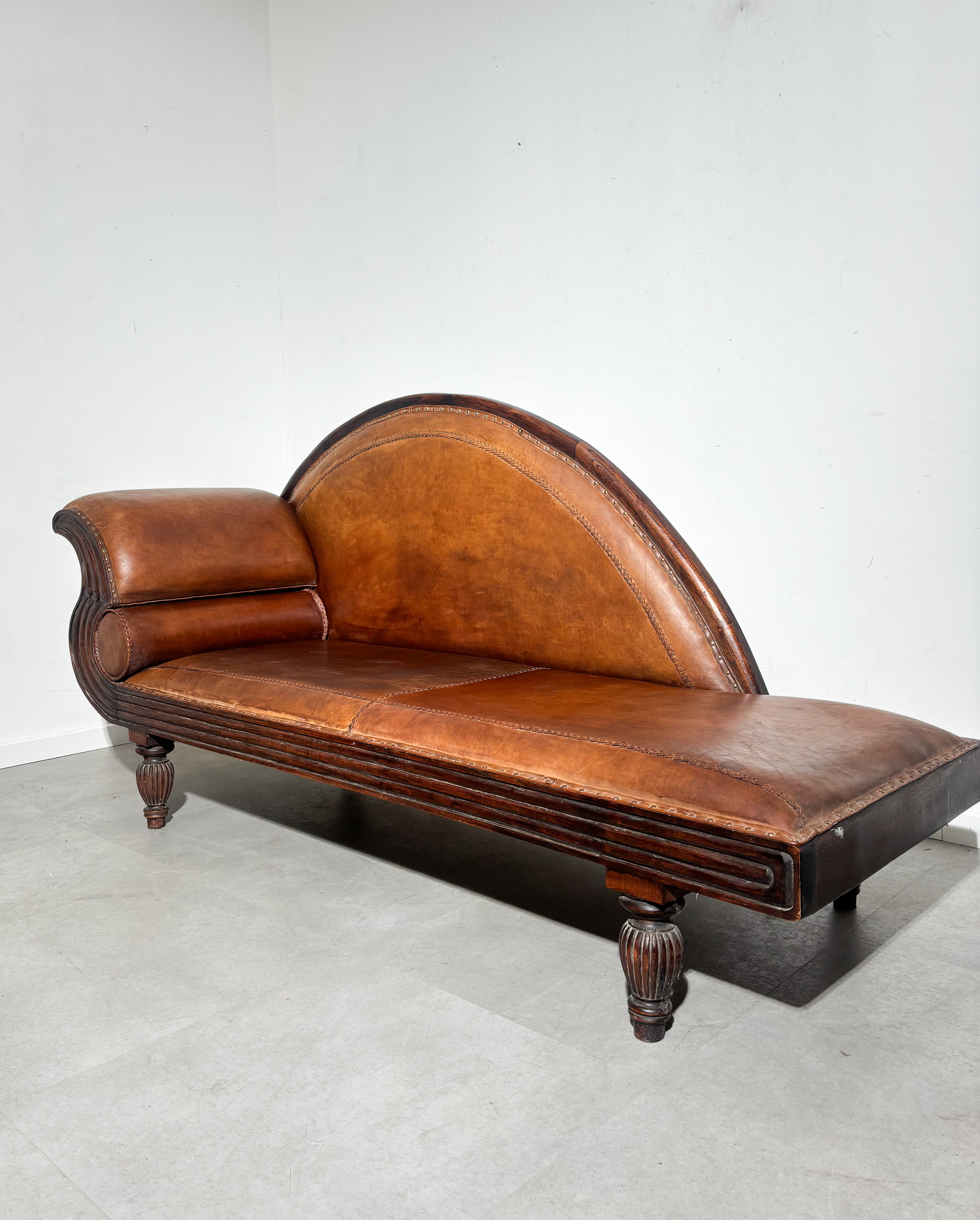 Art Deco - Loungechair with Sheepskin Leather