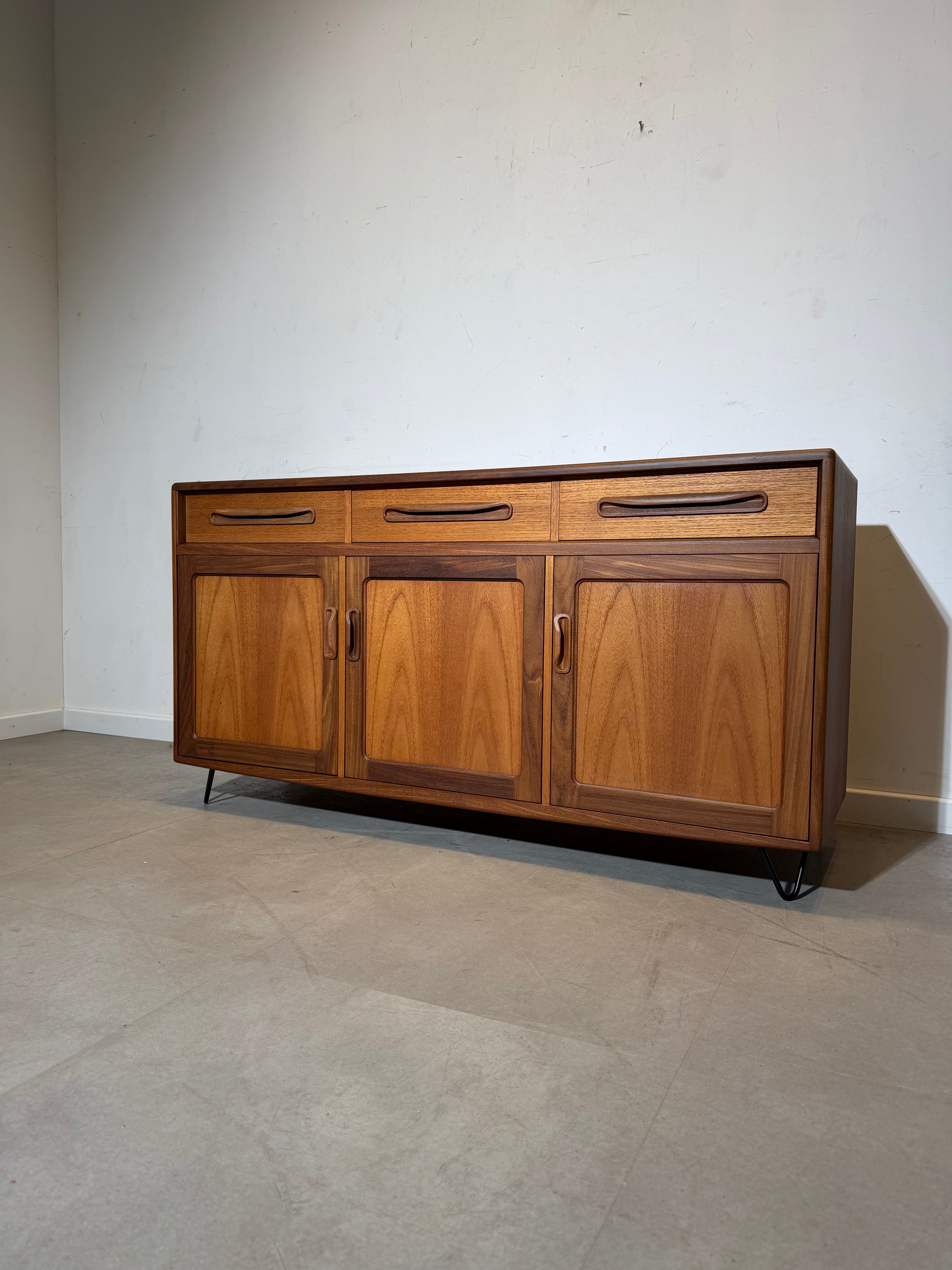 G-Plan Teak Sideboard on Hairpin Legs – Mid-Century Modern (1960s)