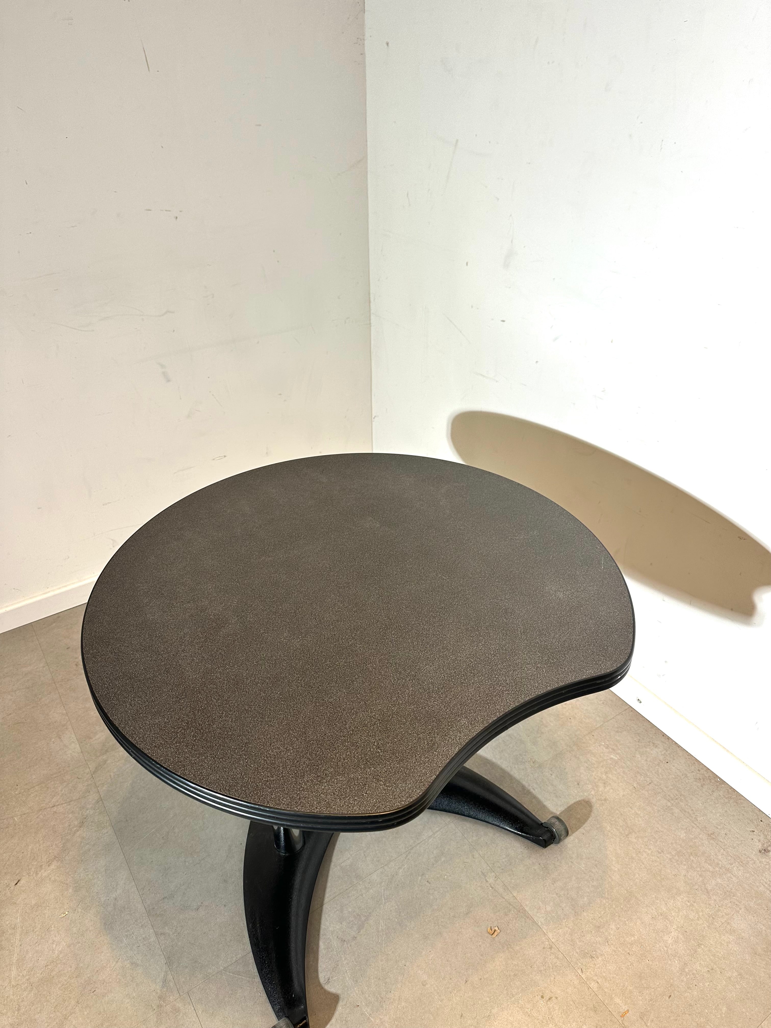 Table d'appoint roulante moderne ITOKI