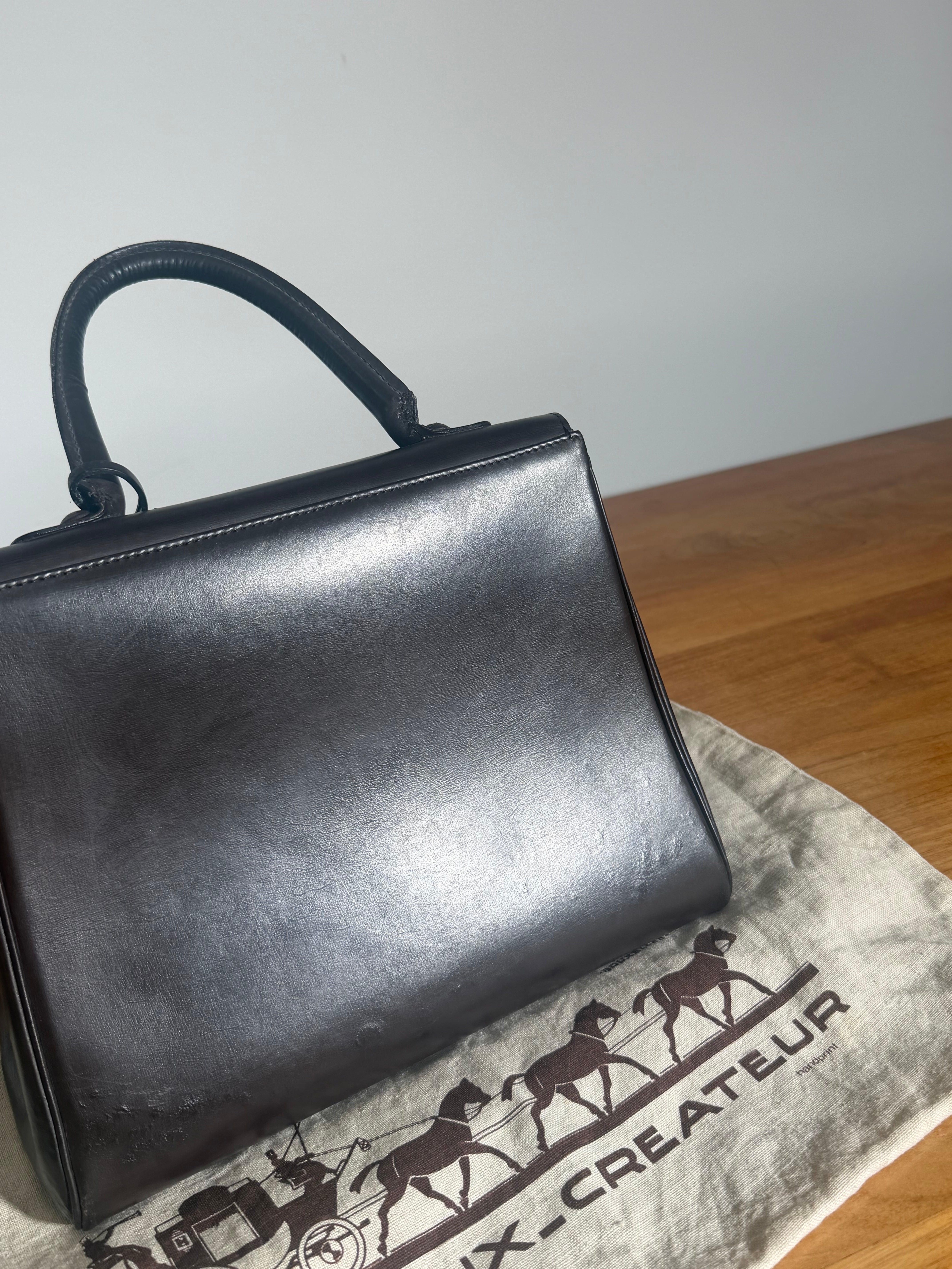 Delvaux Brillant MM Handbag – Chocolate Brown Leather