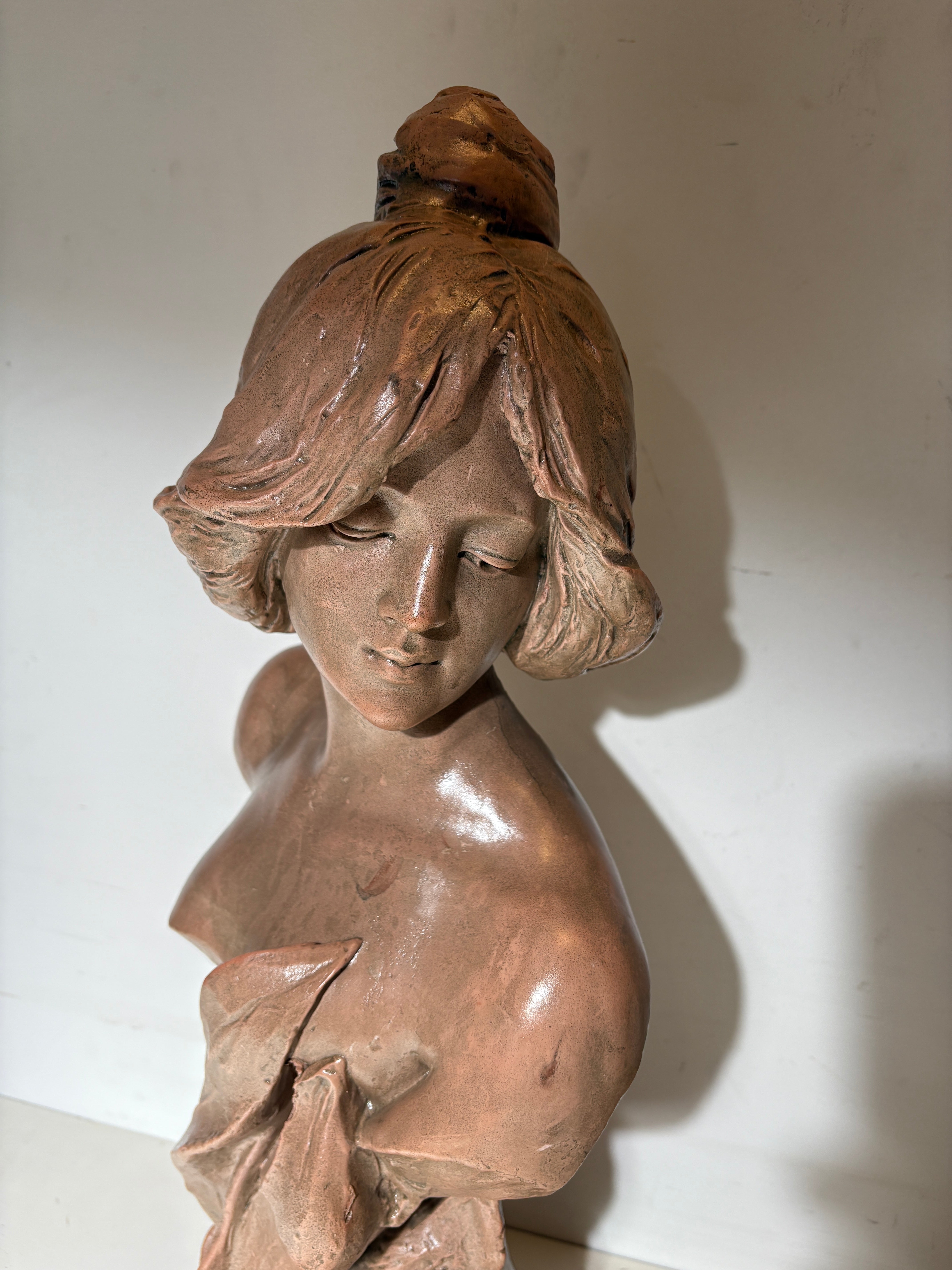 Antieke buste Art Nouveau vrouw