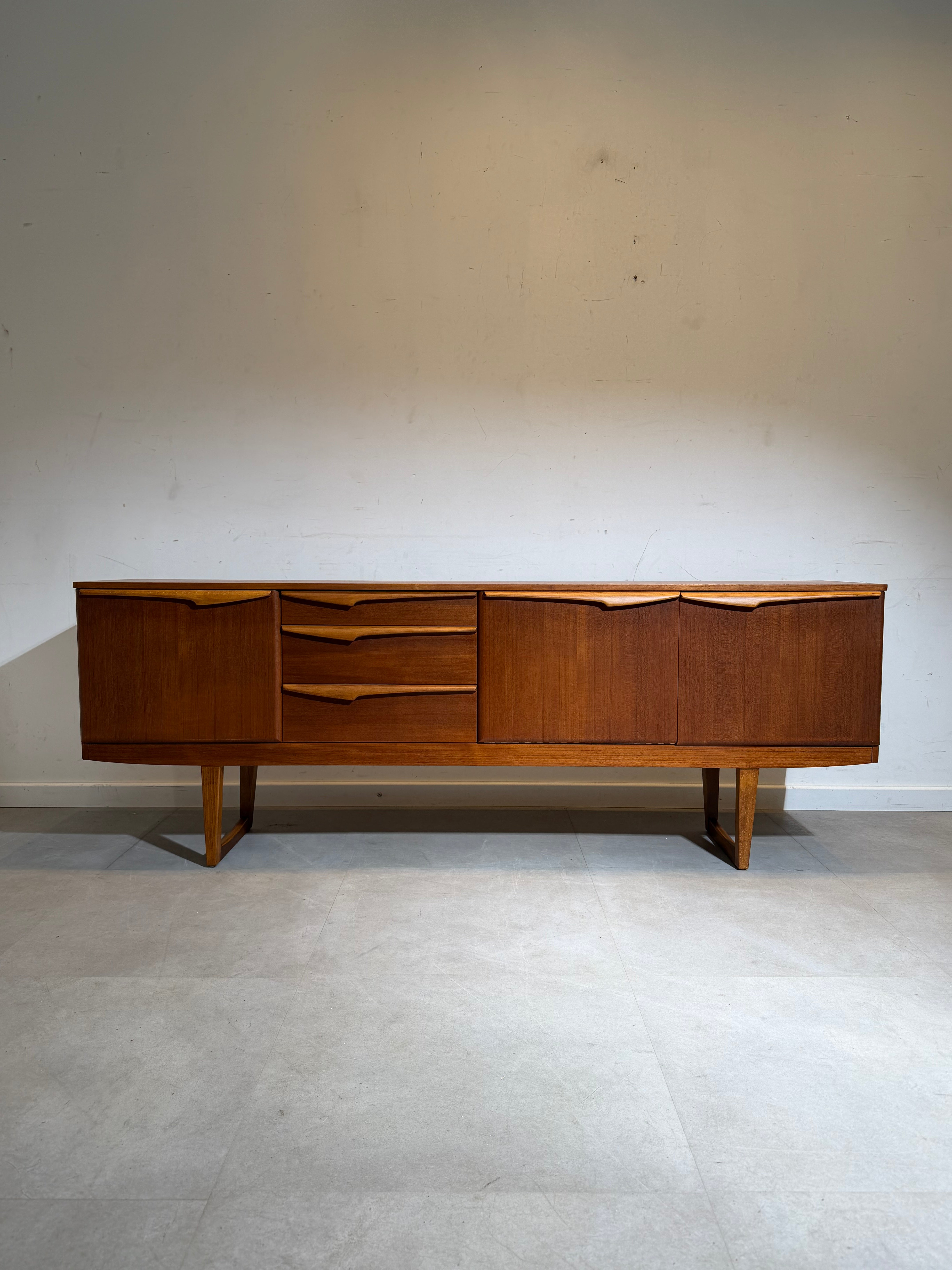 Stonehill Teak Sideboard – Mid-Century Modern British Design