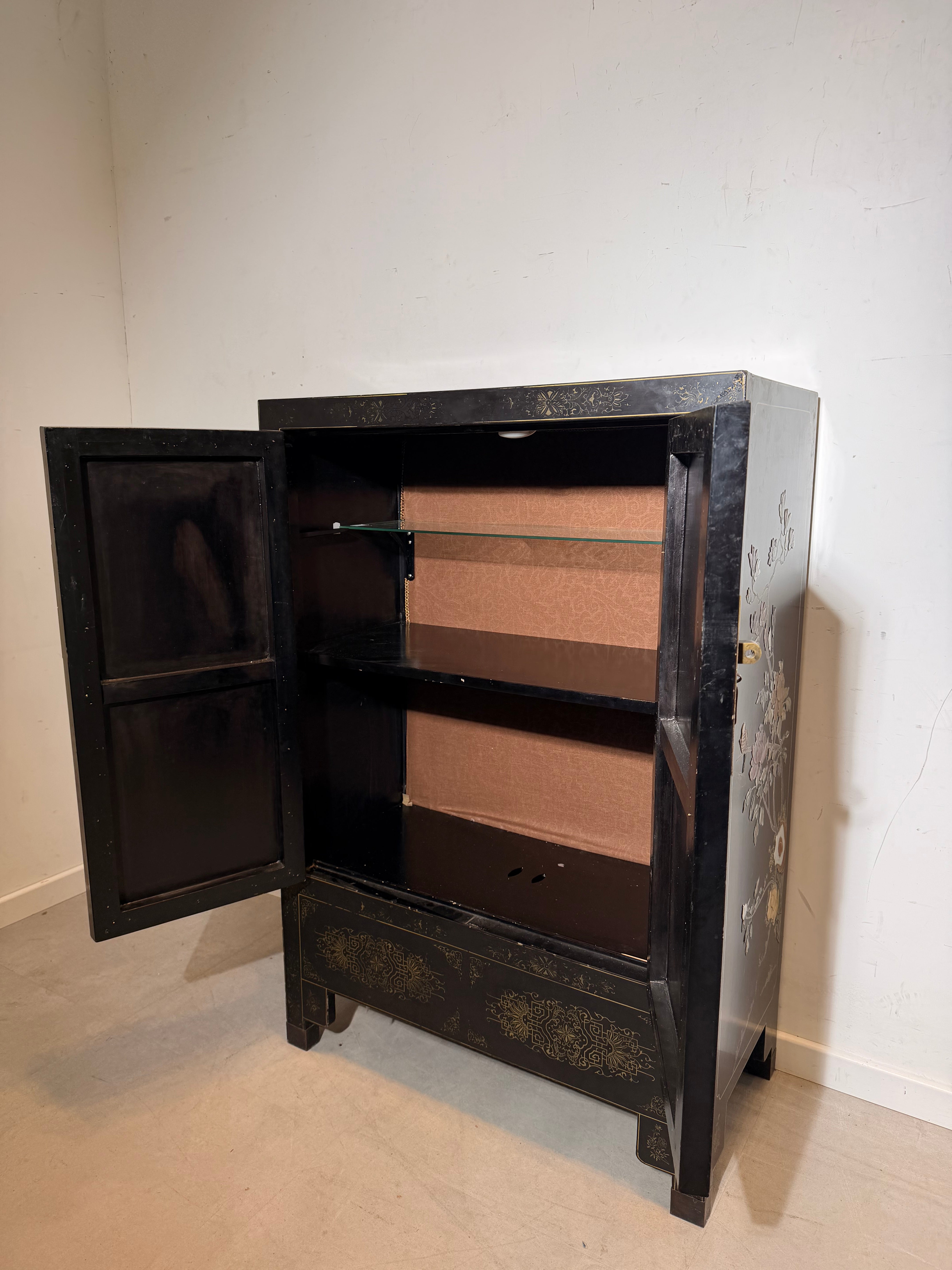 Chinese Black Lacquer Cabinet with Hand-Painted Chinoiserie Scenes
