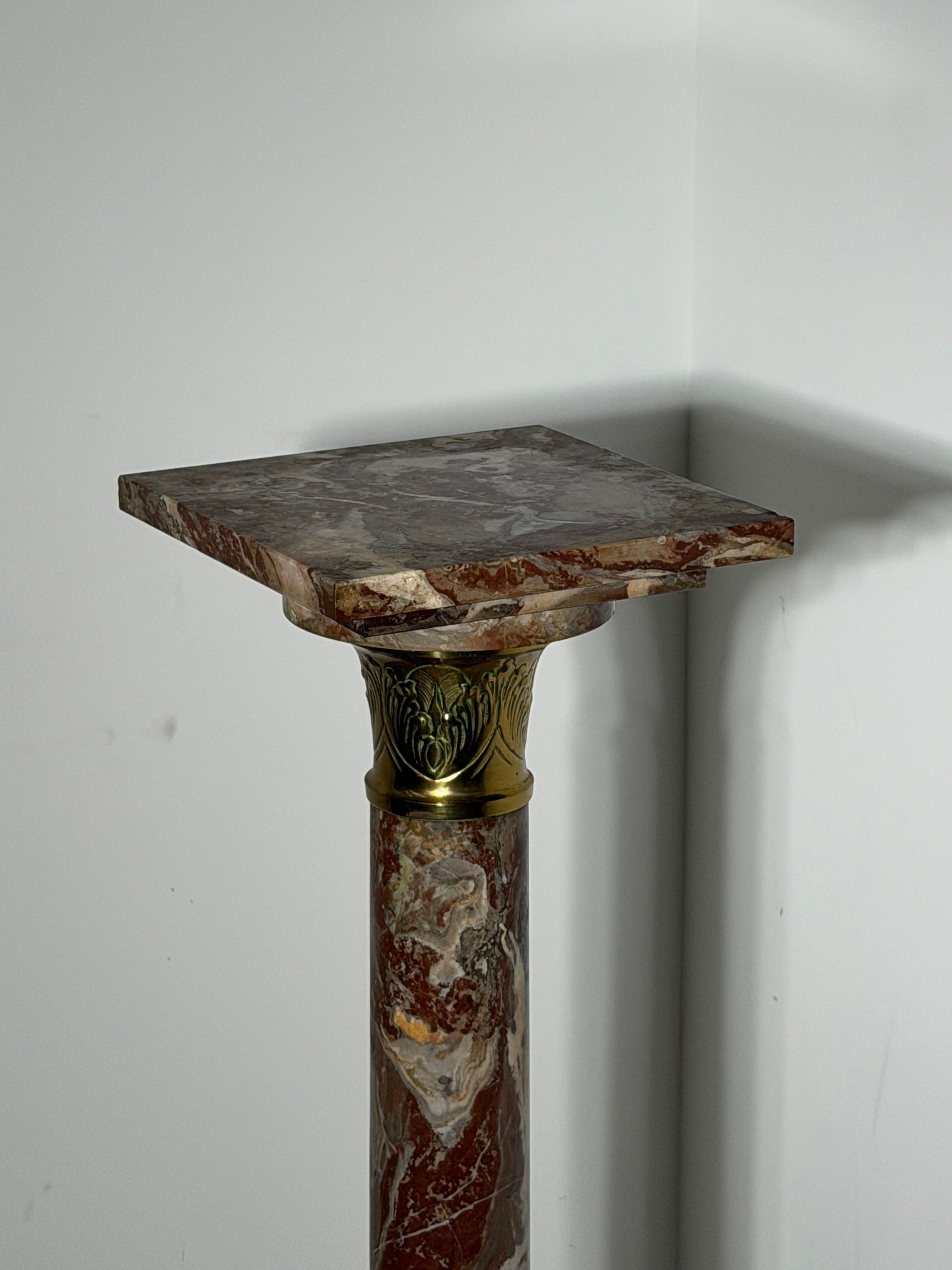 Antique Marble Pied de Stal