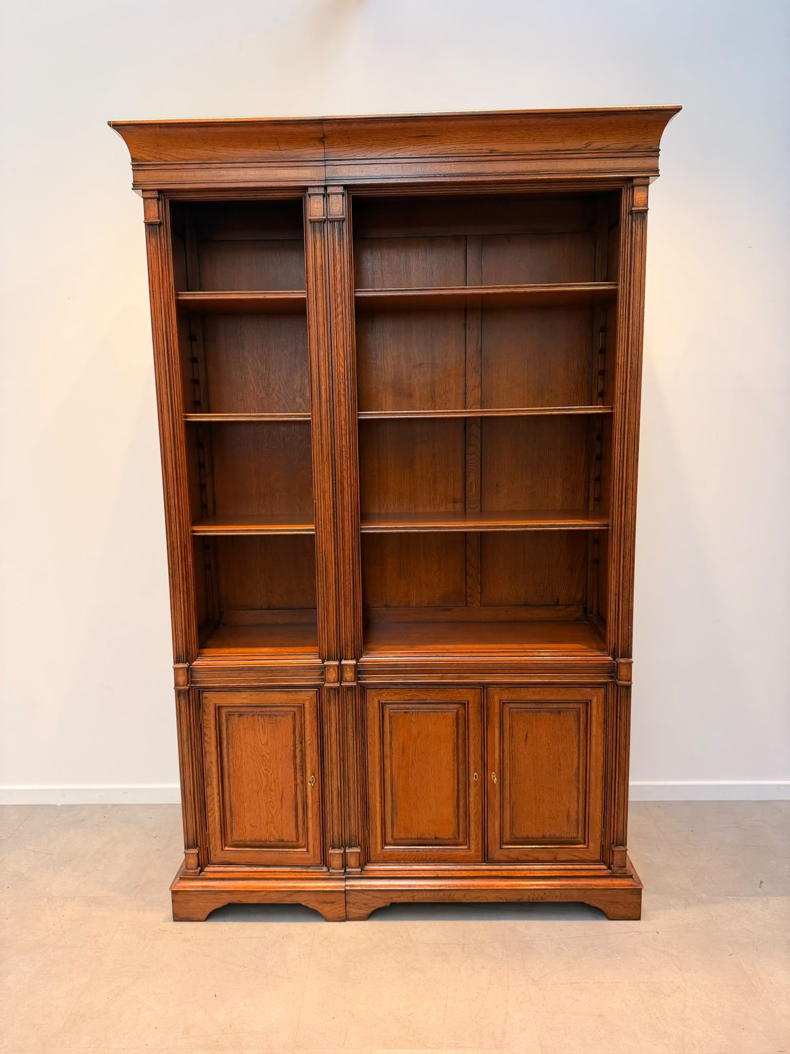 Open Bookcase Cabinet “Antique Collection” - Cherrywood