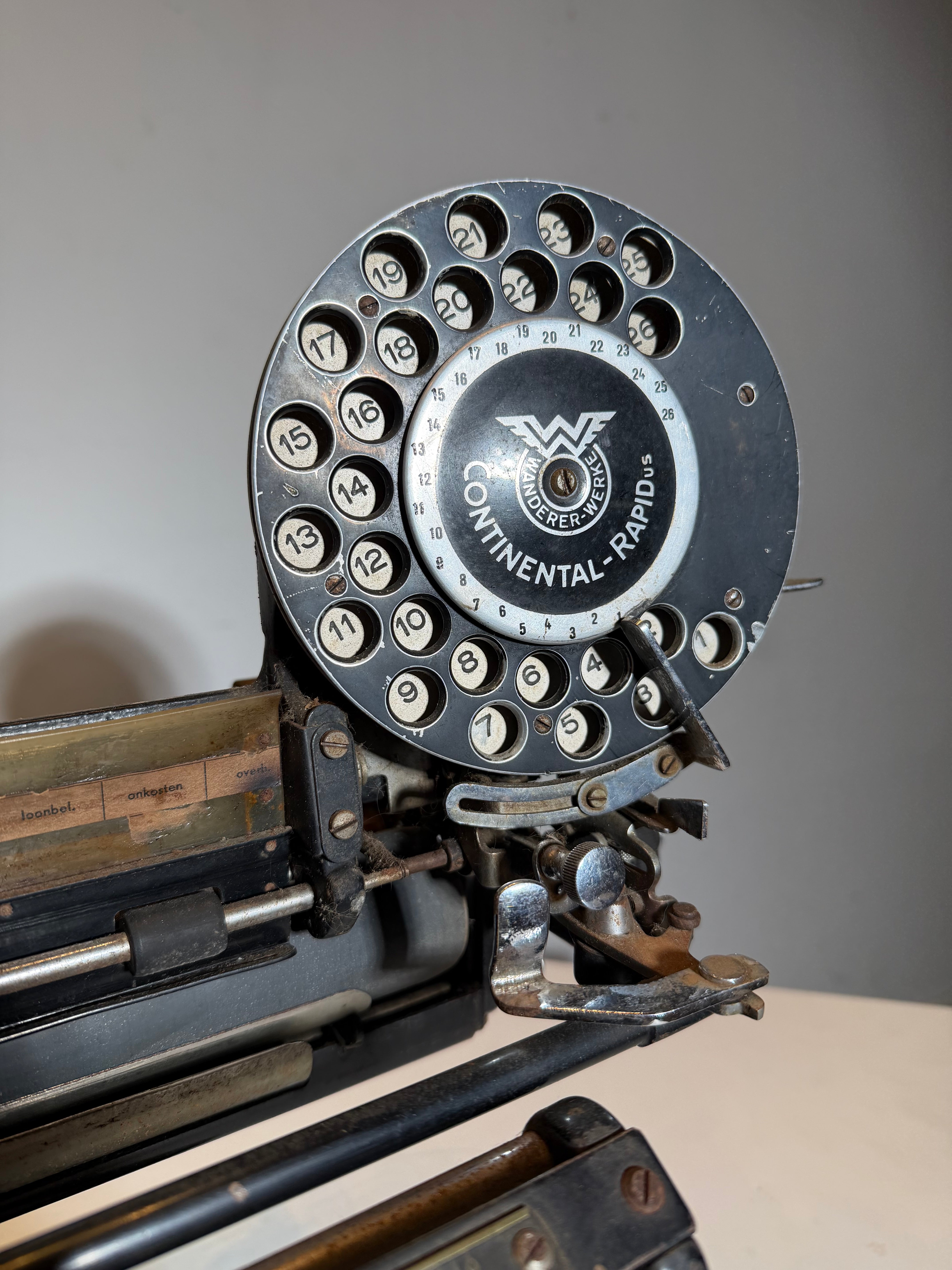Machine à écrire Continental Rapidus antique – design allemand vintage