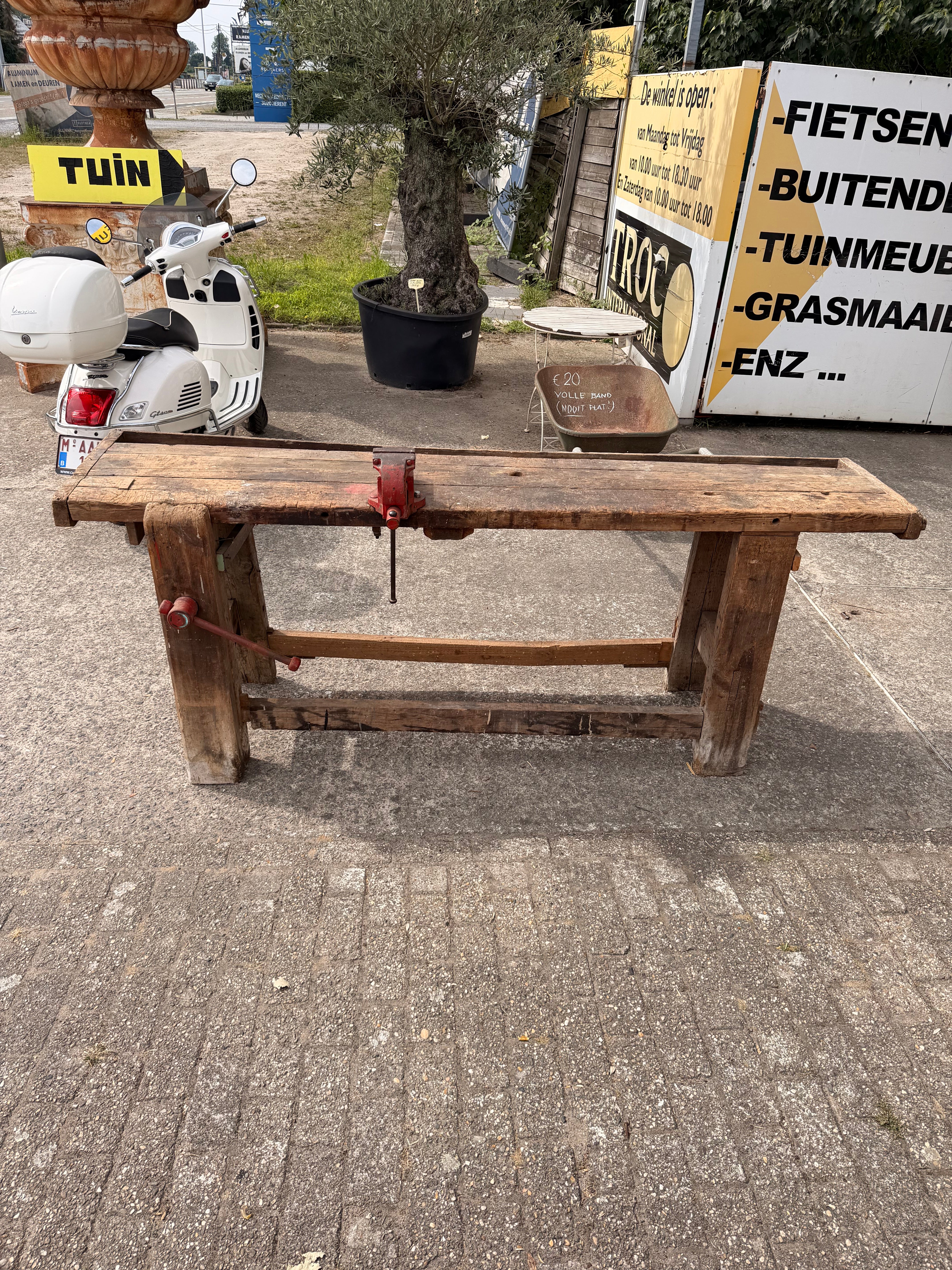 Solid Wood Carpenter’s Workbench with Original Cast Iron Vice