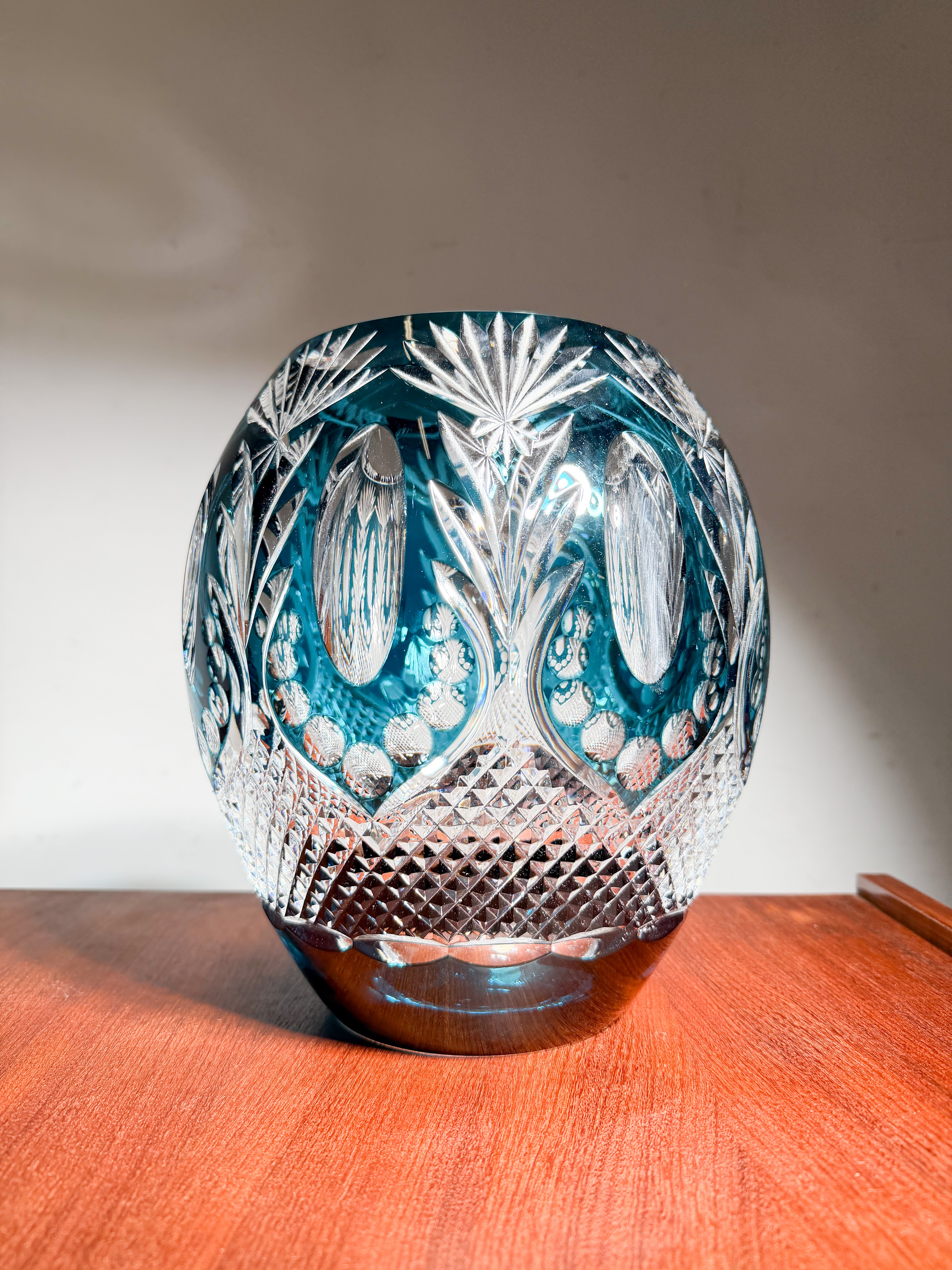 Val Saint Lambert Crystal Vase “8/120” – Signed Xavier Crespo – Blue Cut Crystal – 28 cm