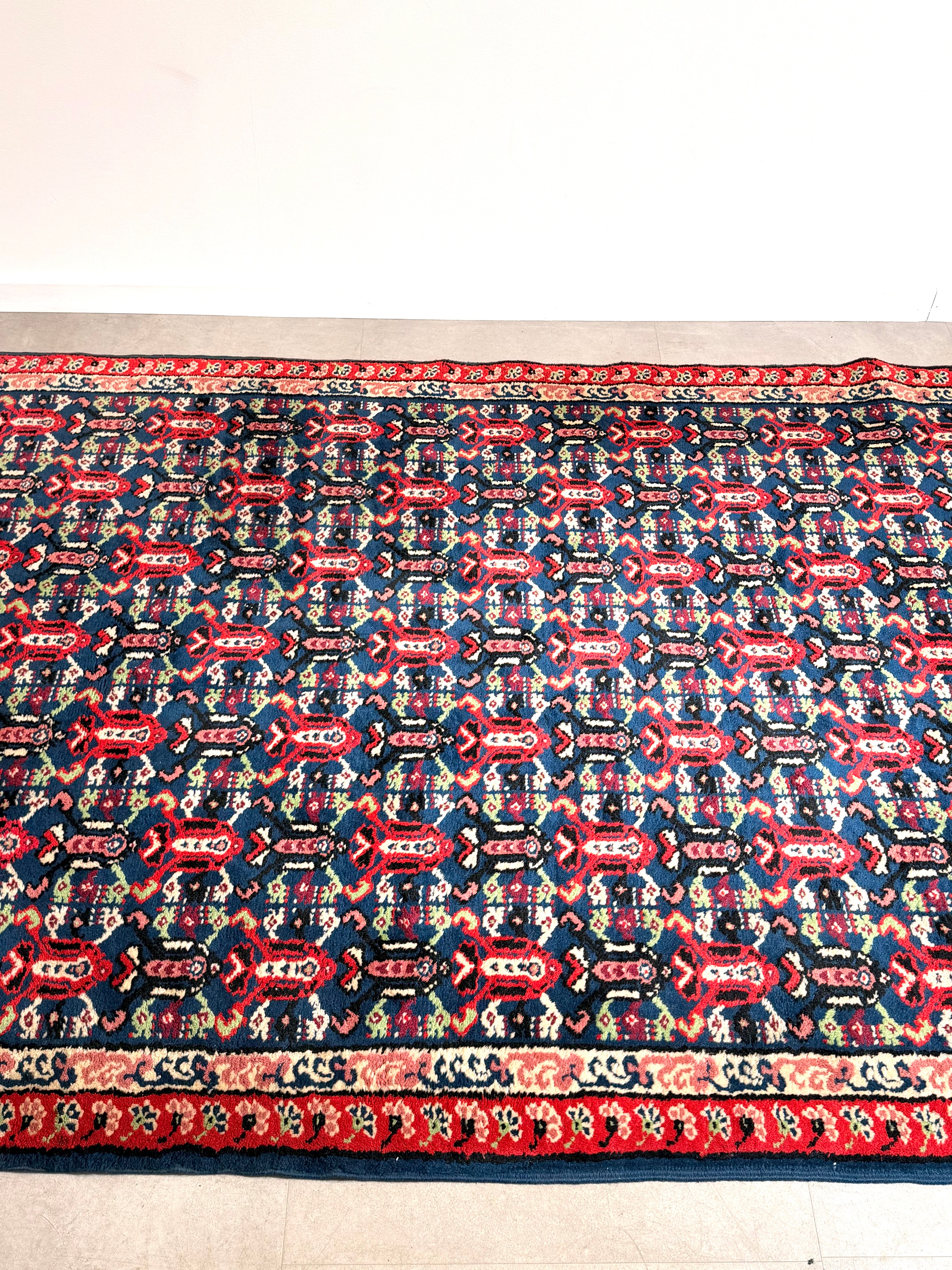 Patterned Rug Persian Style