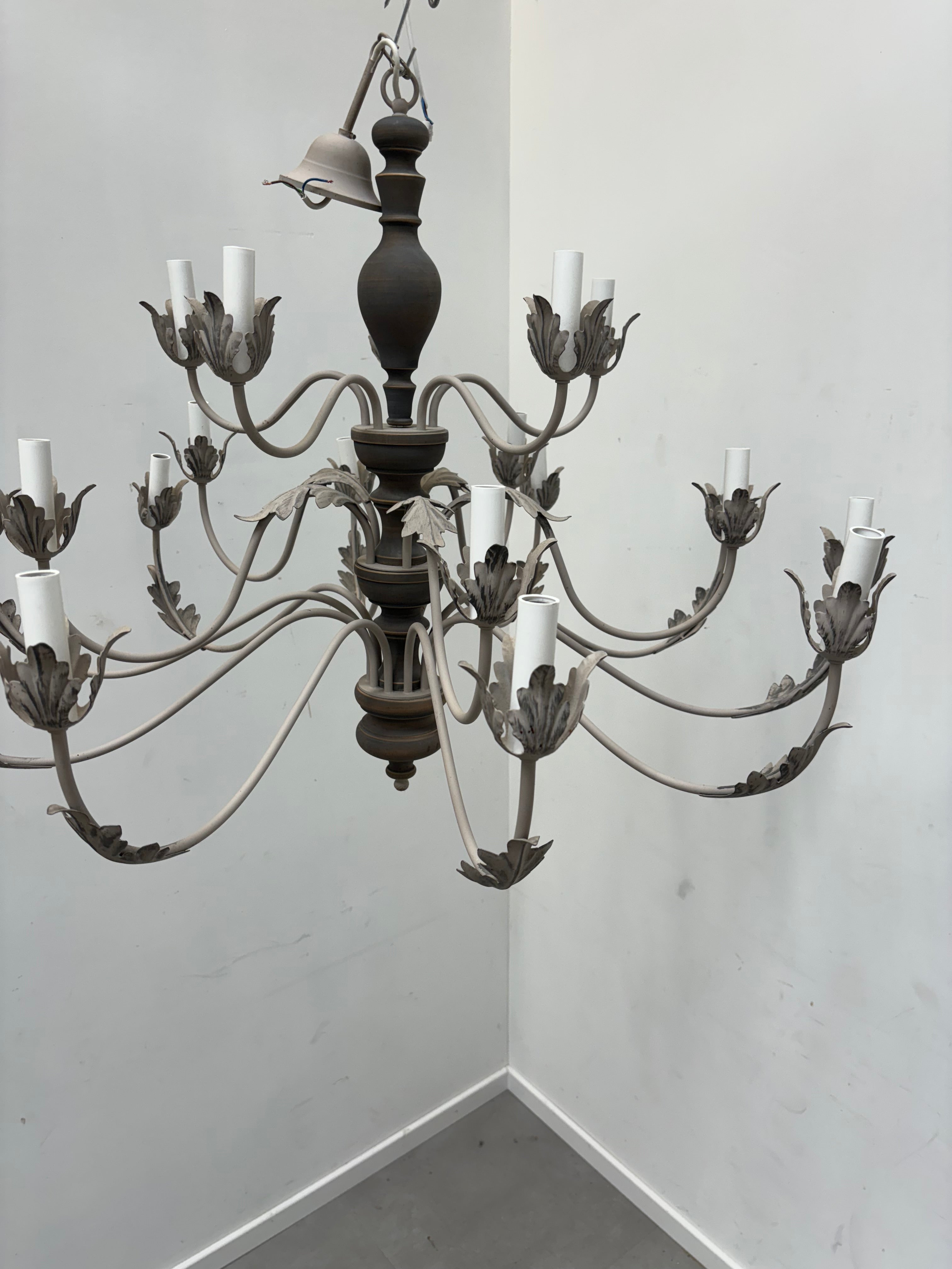 Kroonluchter met 20 lampen, rustiek