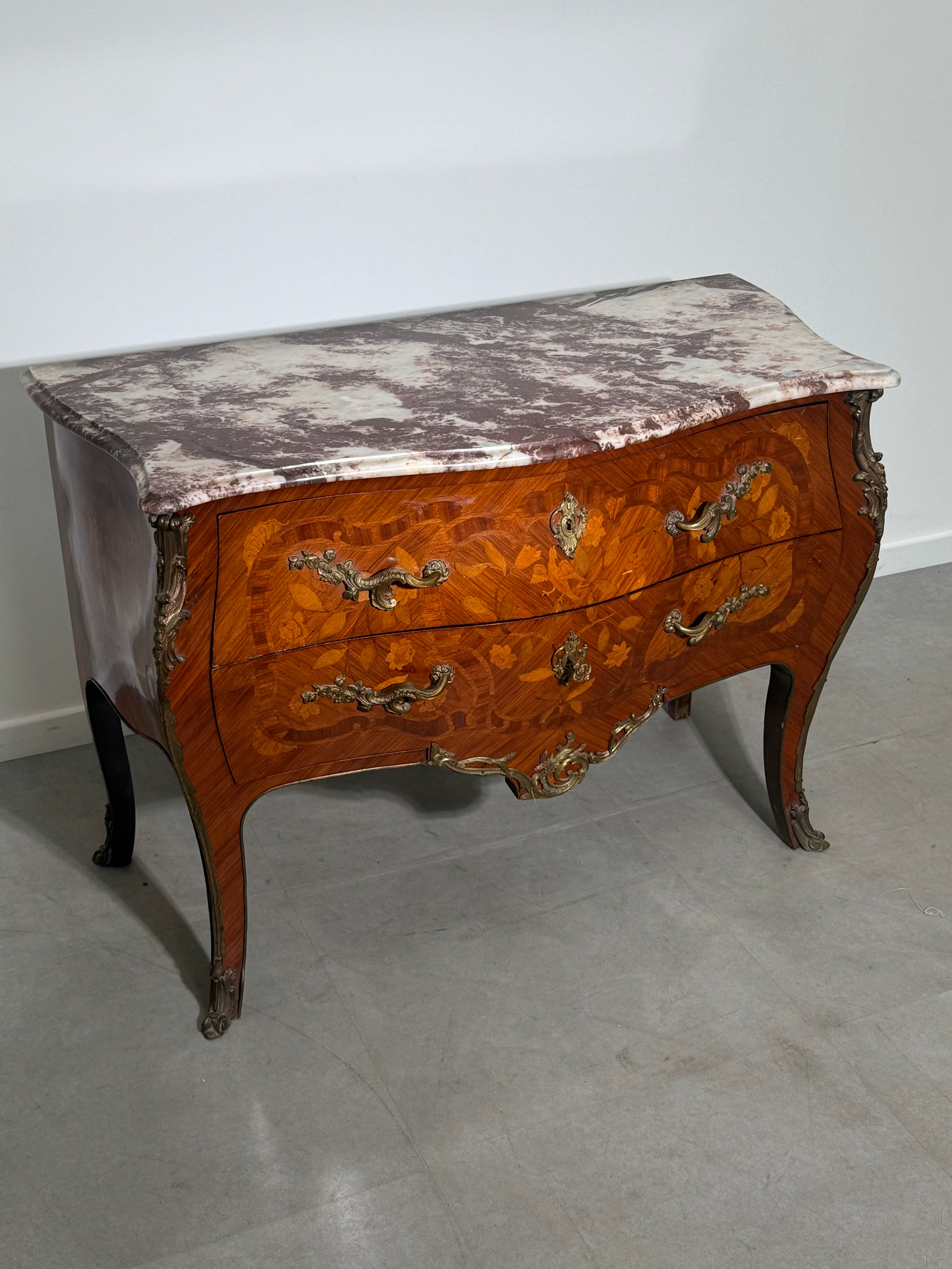 Antique chest of drawers with inlay and marble top