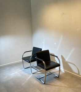 “Berno” chair - Mies Van Rohe replica - lower backrest