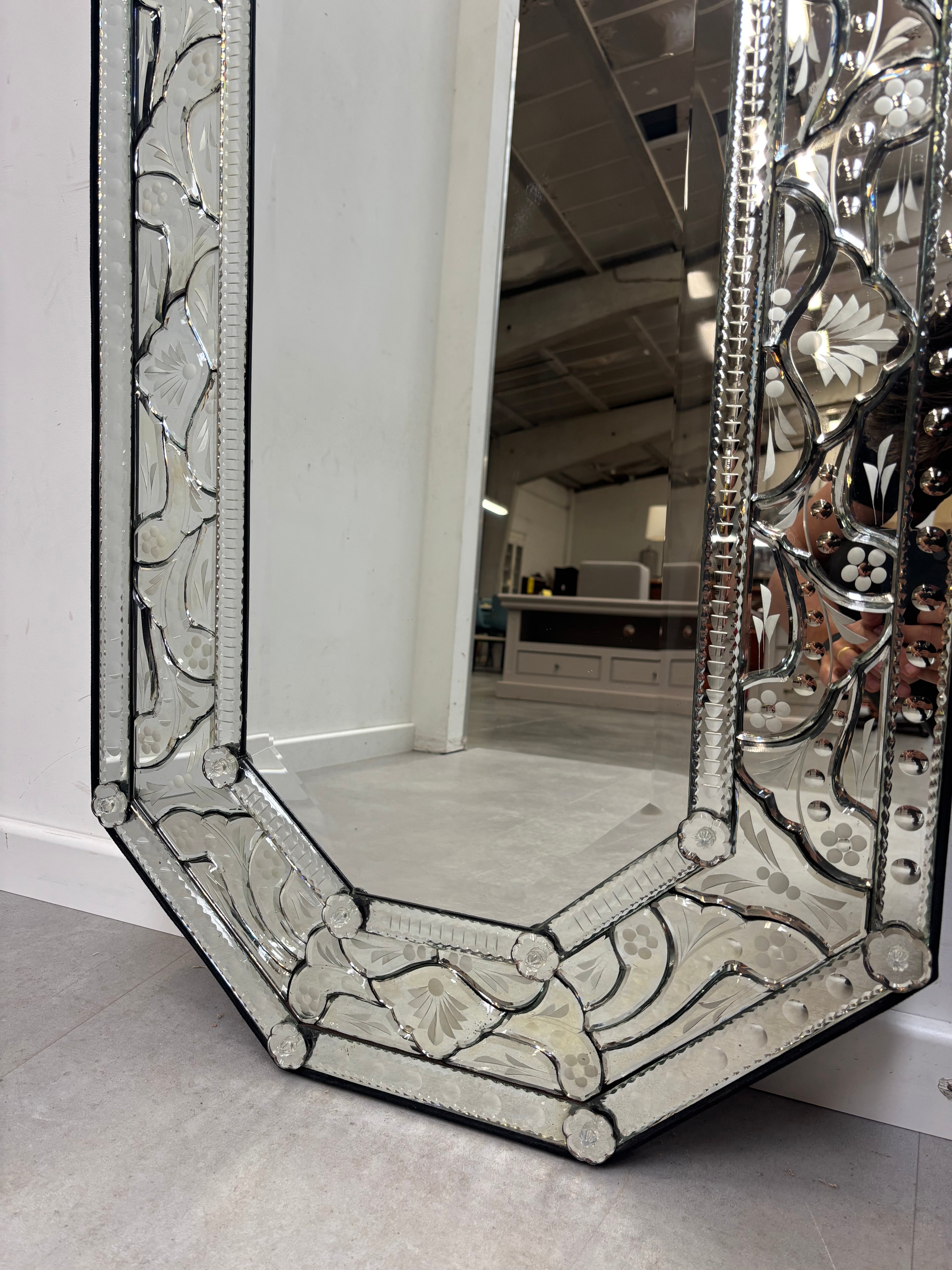 Venetiaanse handgeslepen spiegel