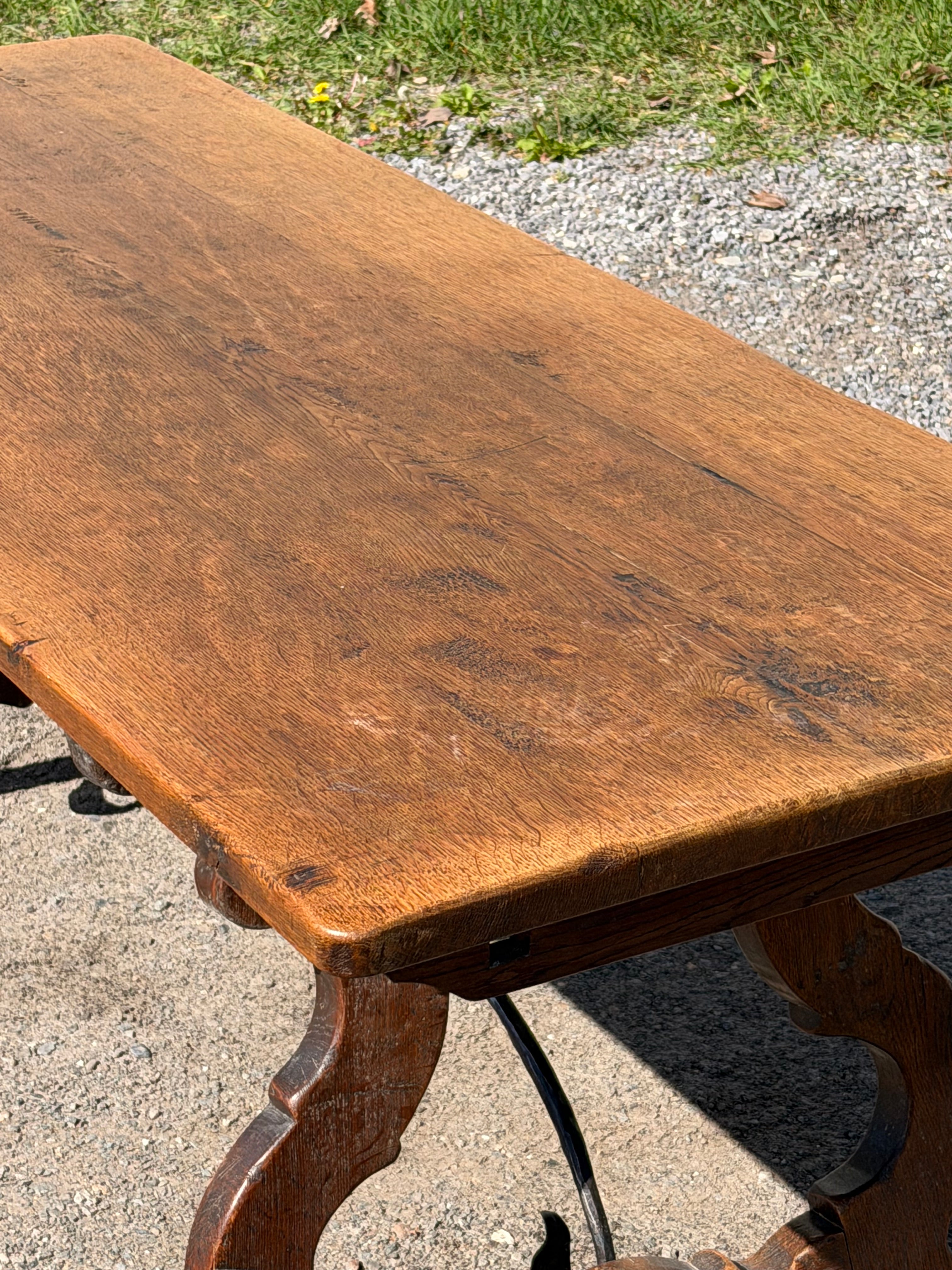18th Century Spanish Dining Table – Solid Oak – 195 cm