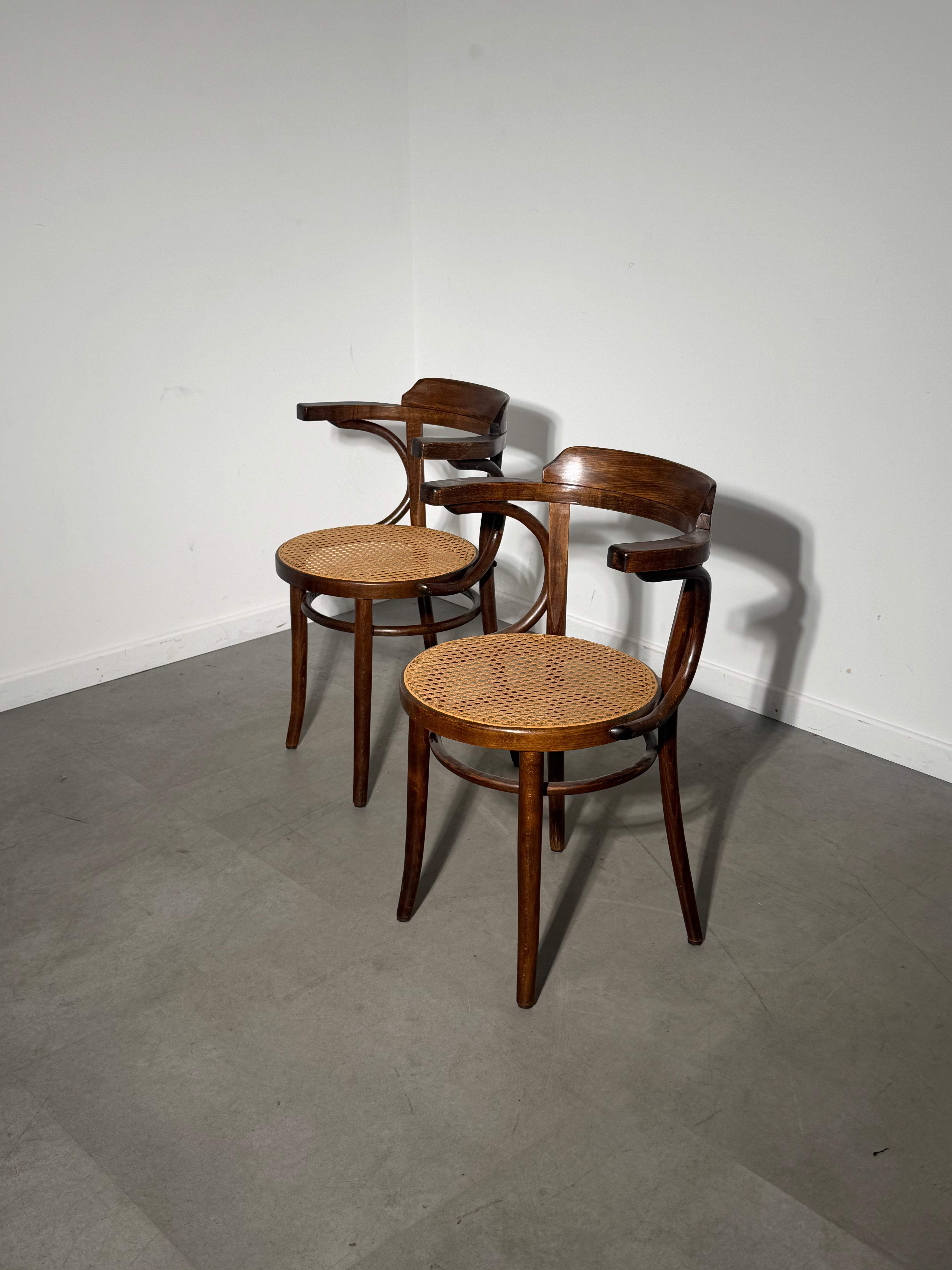 Thonet Model 233 Bentwood Armchairs – Pair