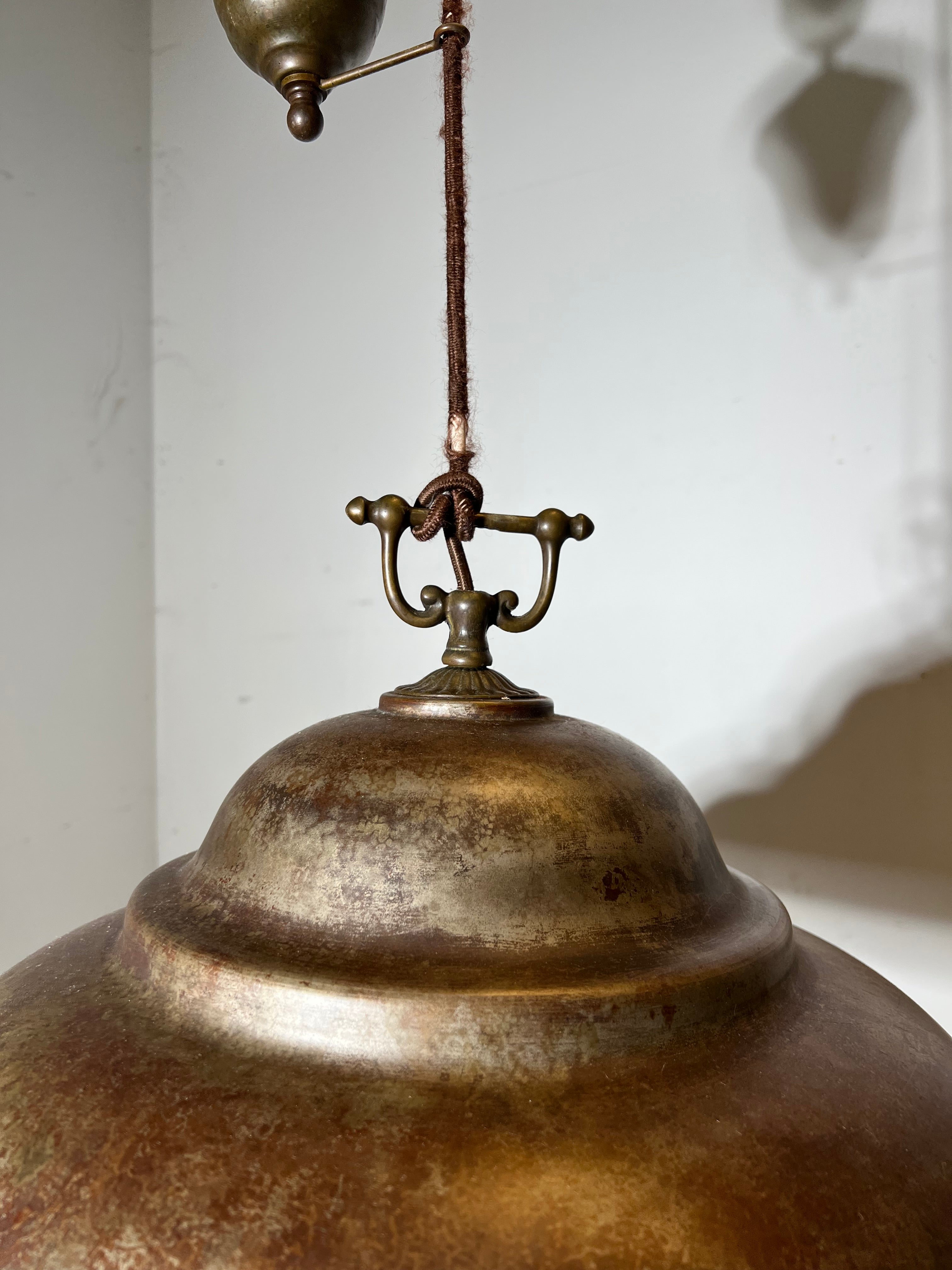 Industrial Counterweight Pendant Lamp