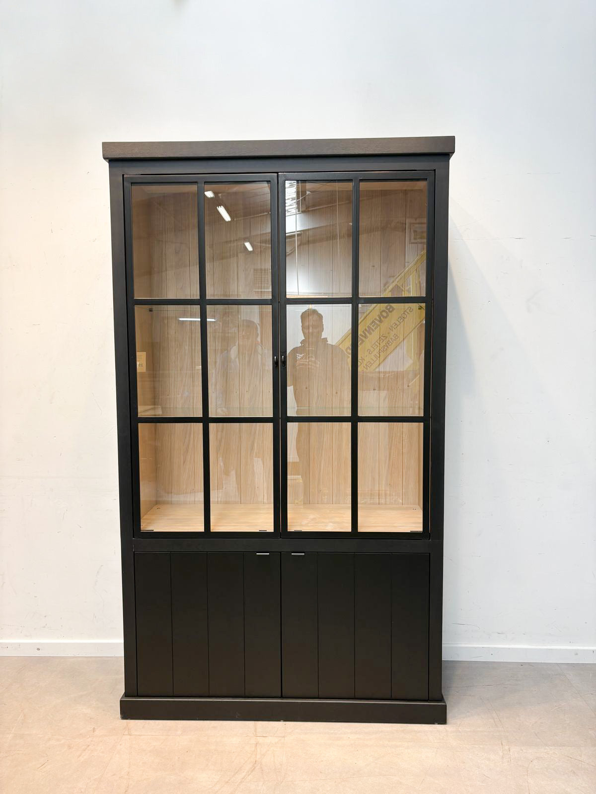 Black Display Cabinet with Glass Doors – 124 cm | Modern Vitrine Cupboard