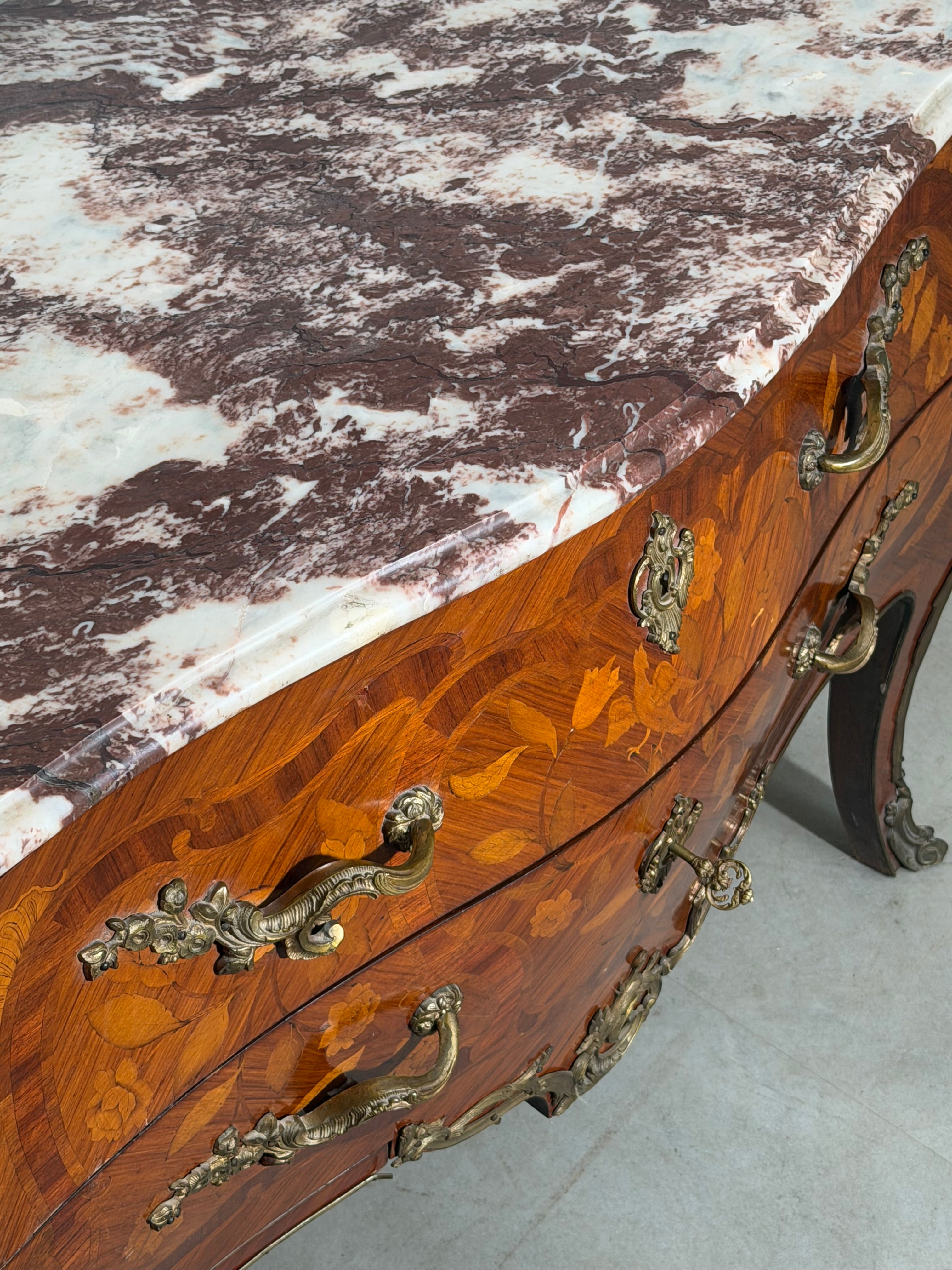 Antique chest of drawers with inlay and marble top