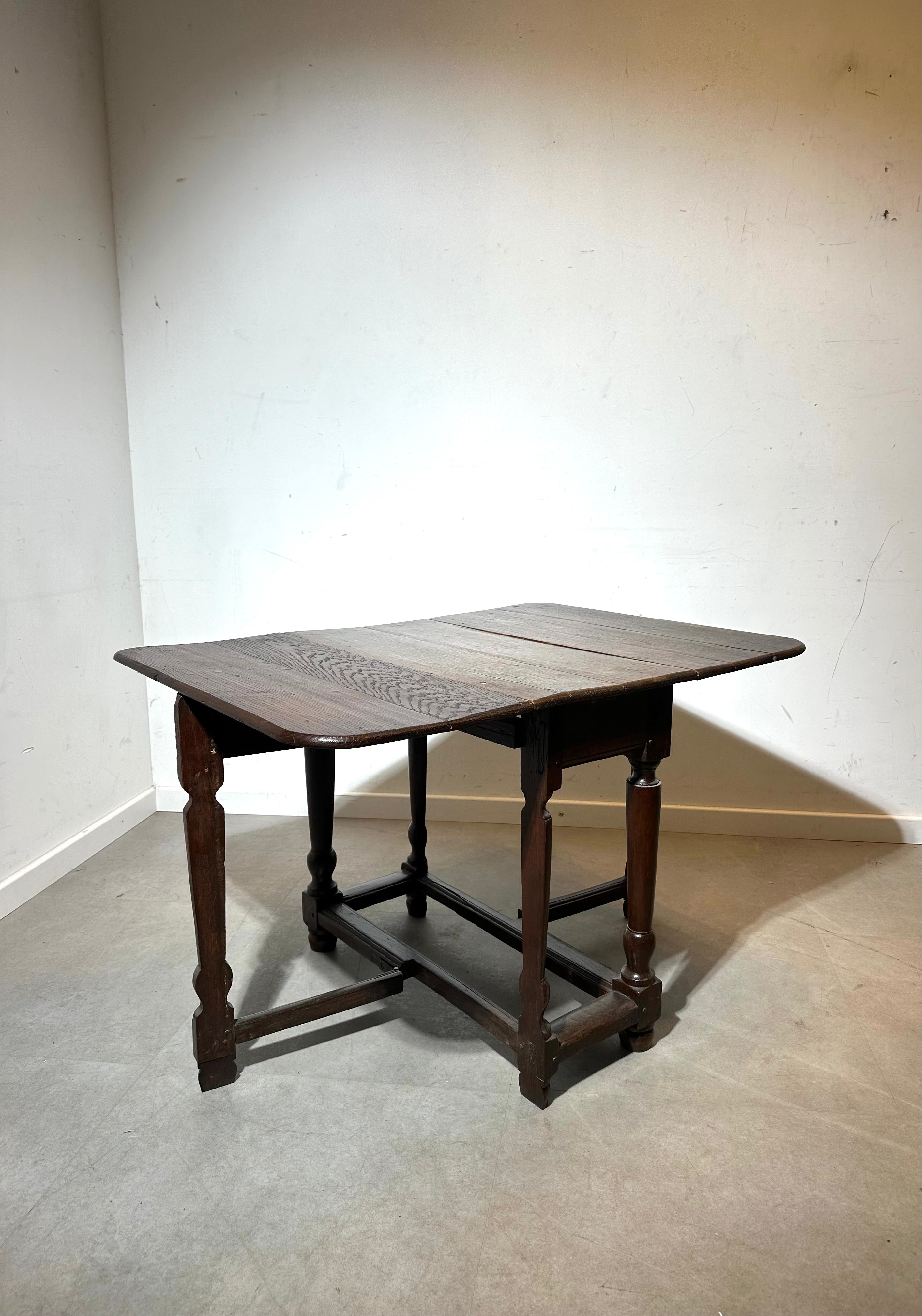 Antique Solid Oak Drop-Leaf Table