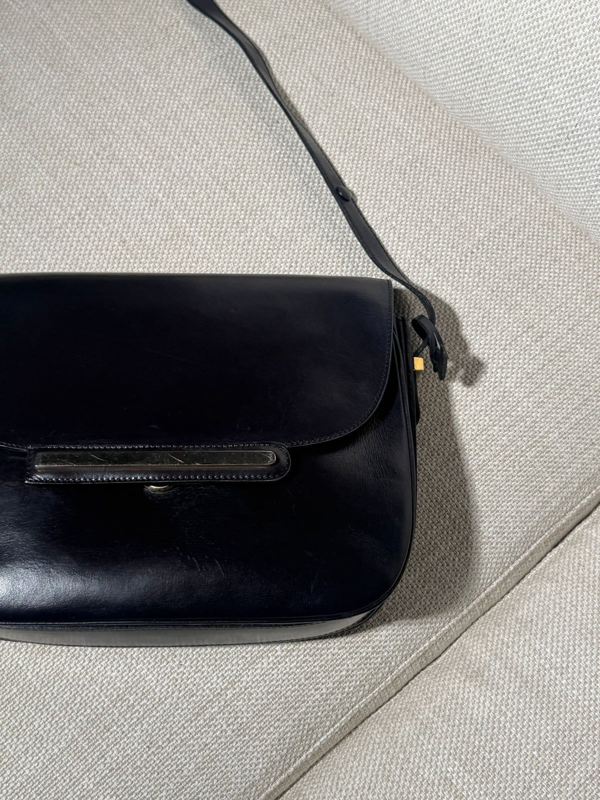 Vintage Delvaux Crossbody Bag – Navy Blue Leather