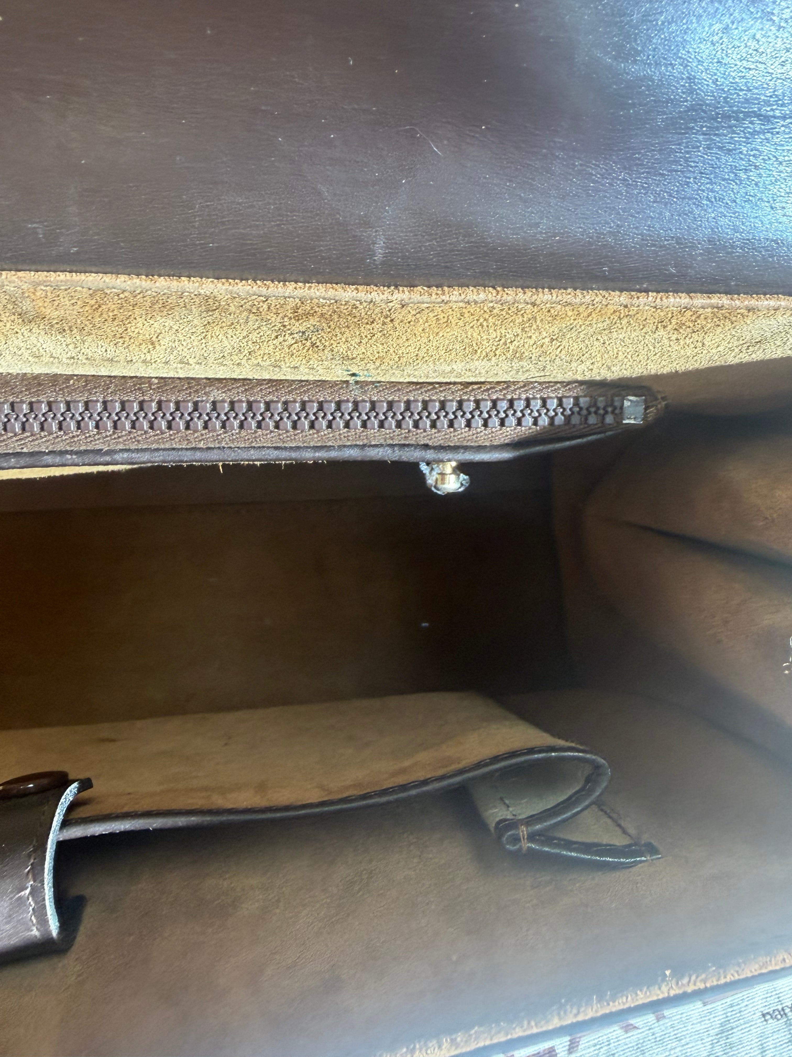 Delvaux Brillant MM Handbag – Chocolate Brown Leather