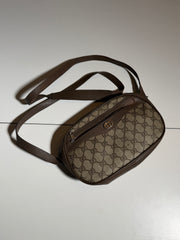 Sac bandoulière ovale Gucci en toile GG