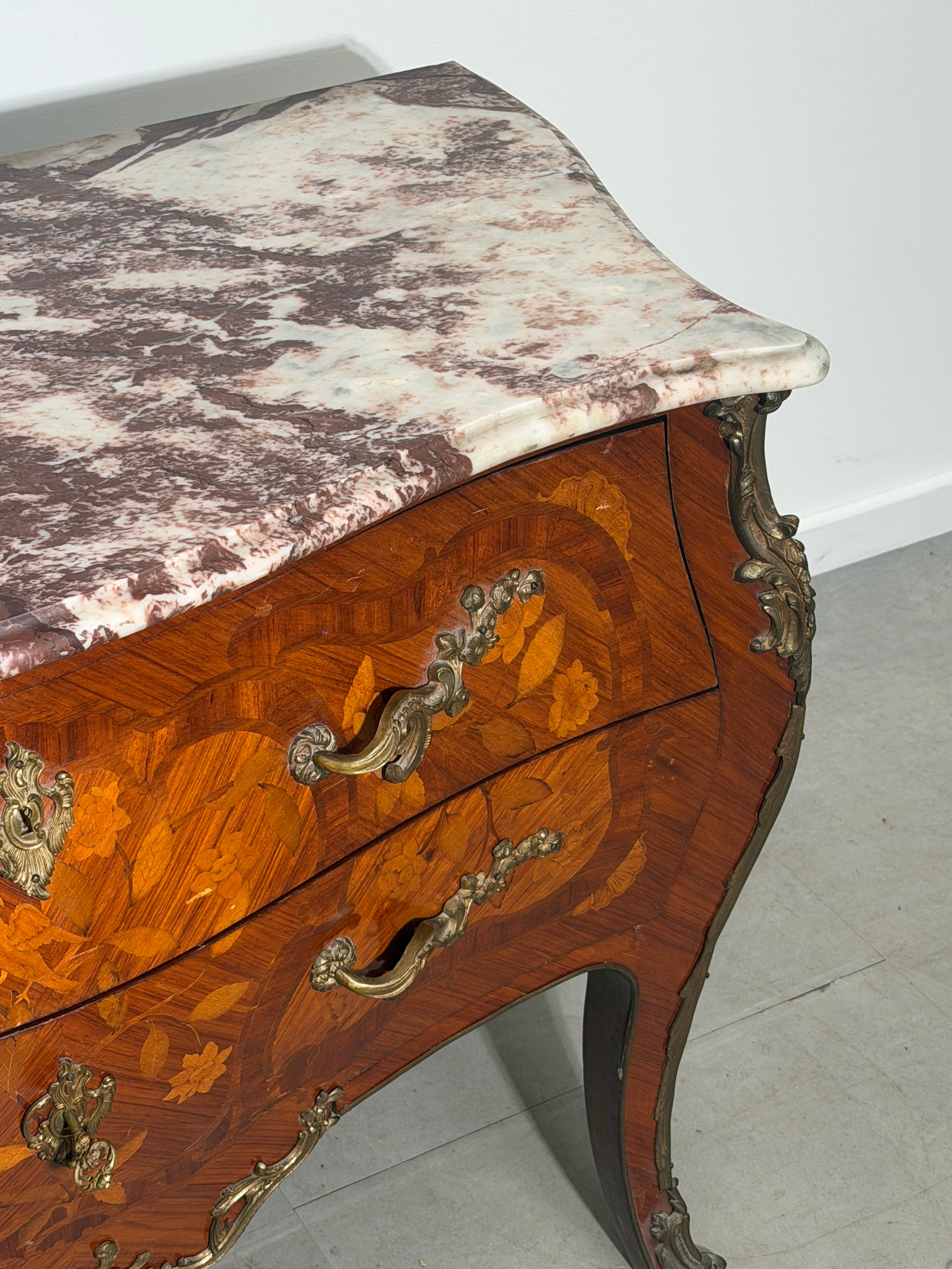 Antique chest of drawers with inlay and marble top