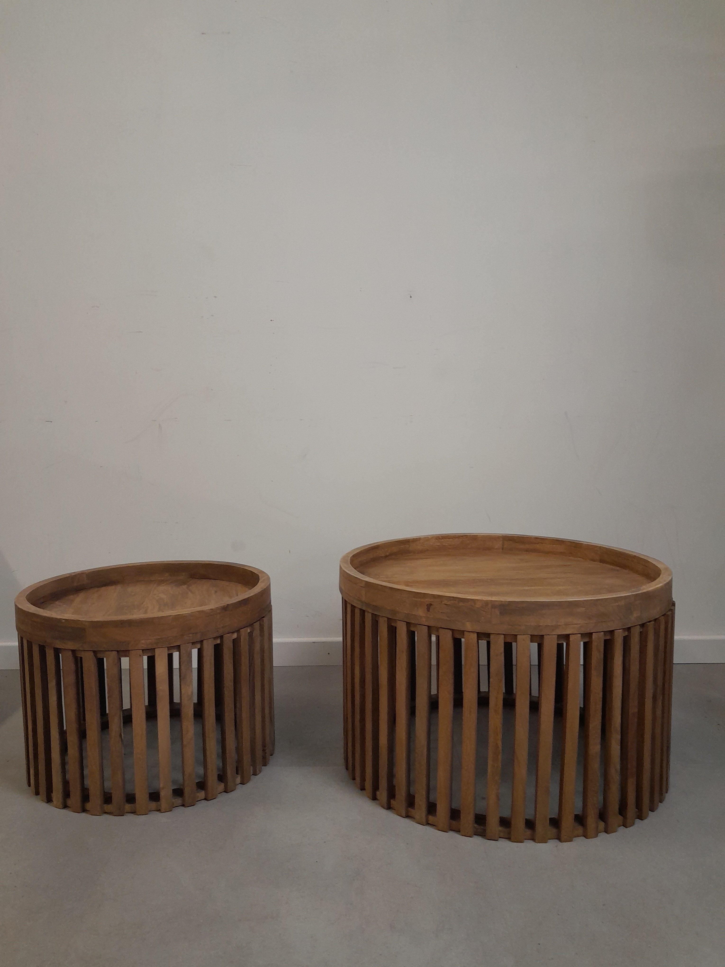 Set of 2 mangowood coffeetables