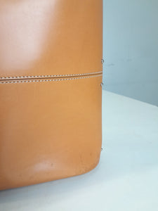 Tod's beige leather handbag