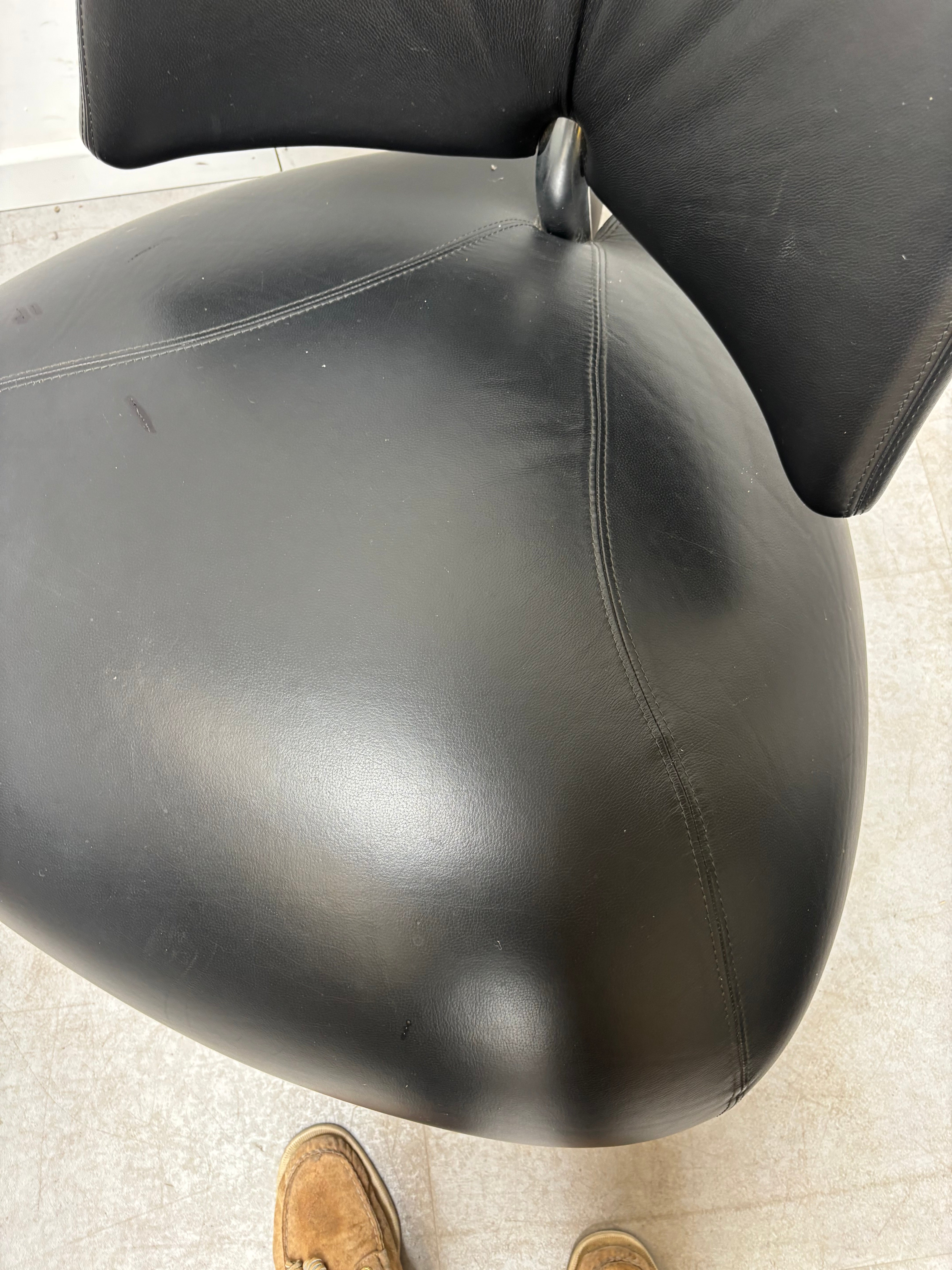 Leolux “Pallone” Relaxchair