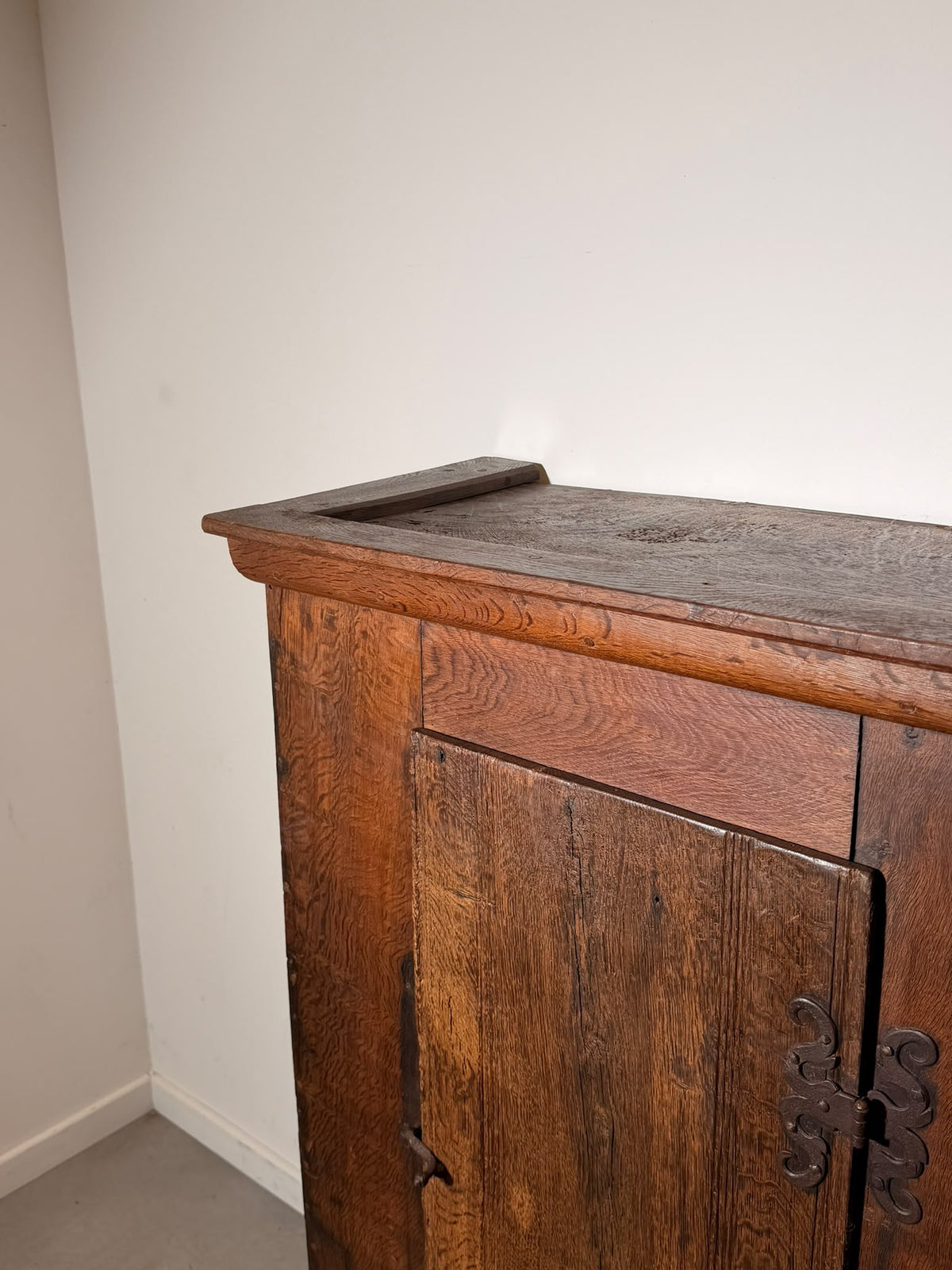 19th-Century Wooden Cabinet with Decorative Iron Hinges — 134 × 85 × 42 cm