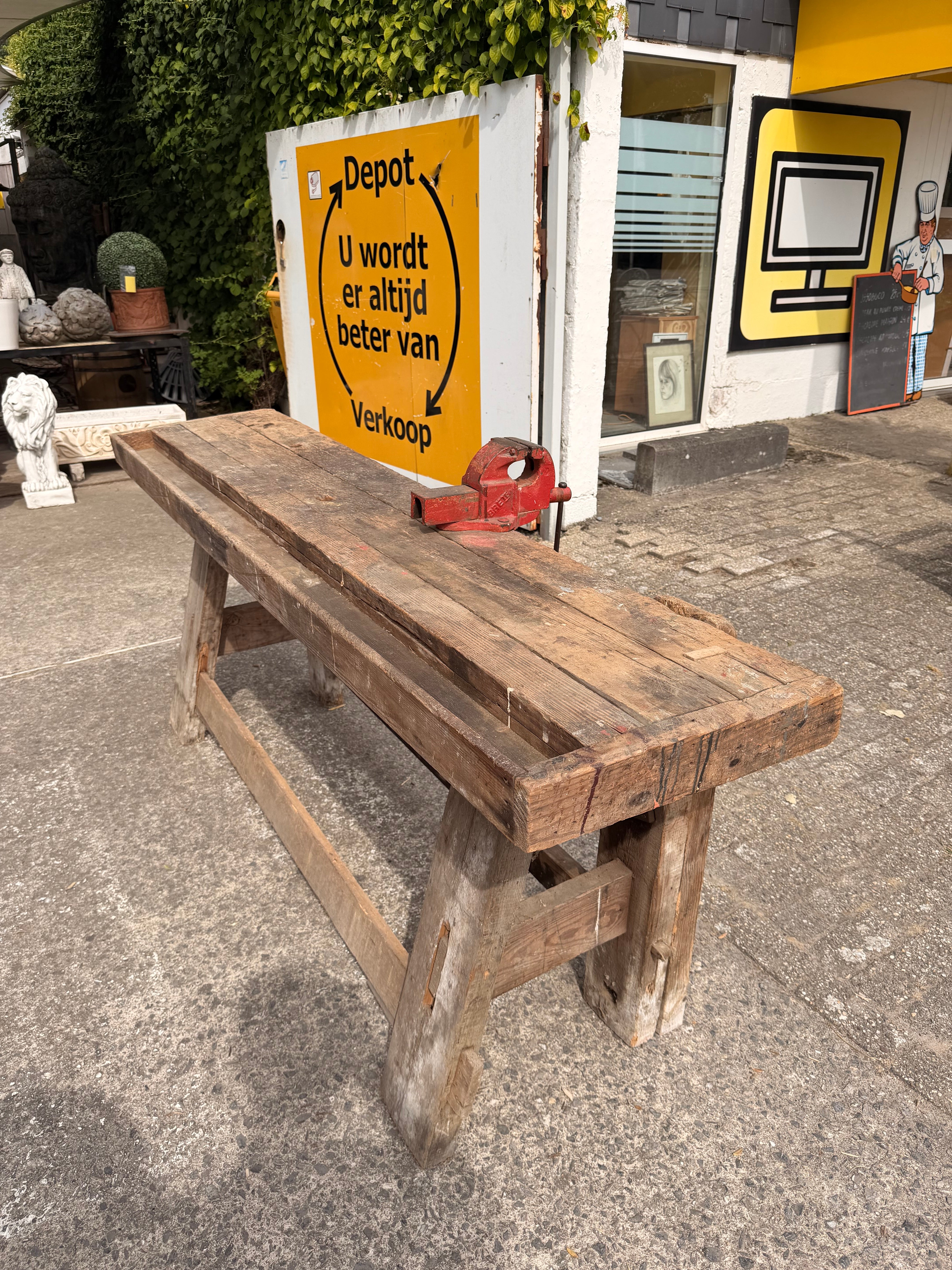 Solid Wood Carpenter’s Workbench with Original Cast Iron Vice