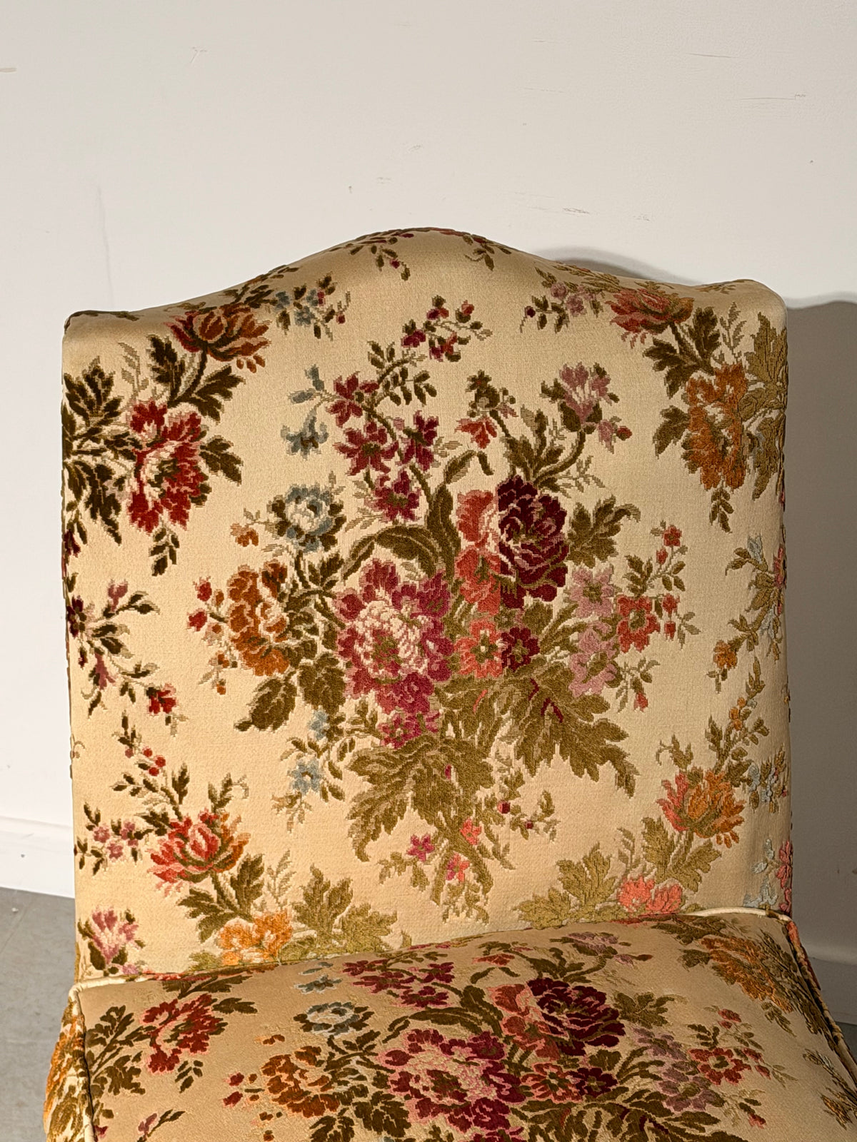 Vintage Floral Upholstered Slipper