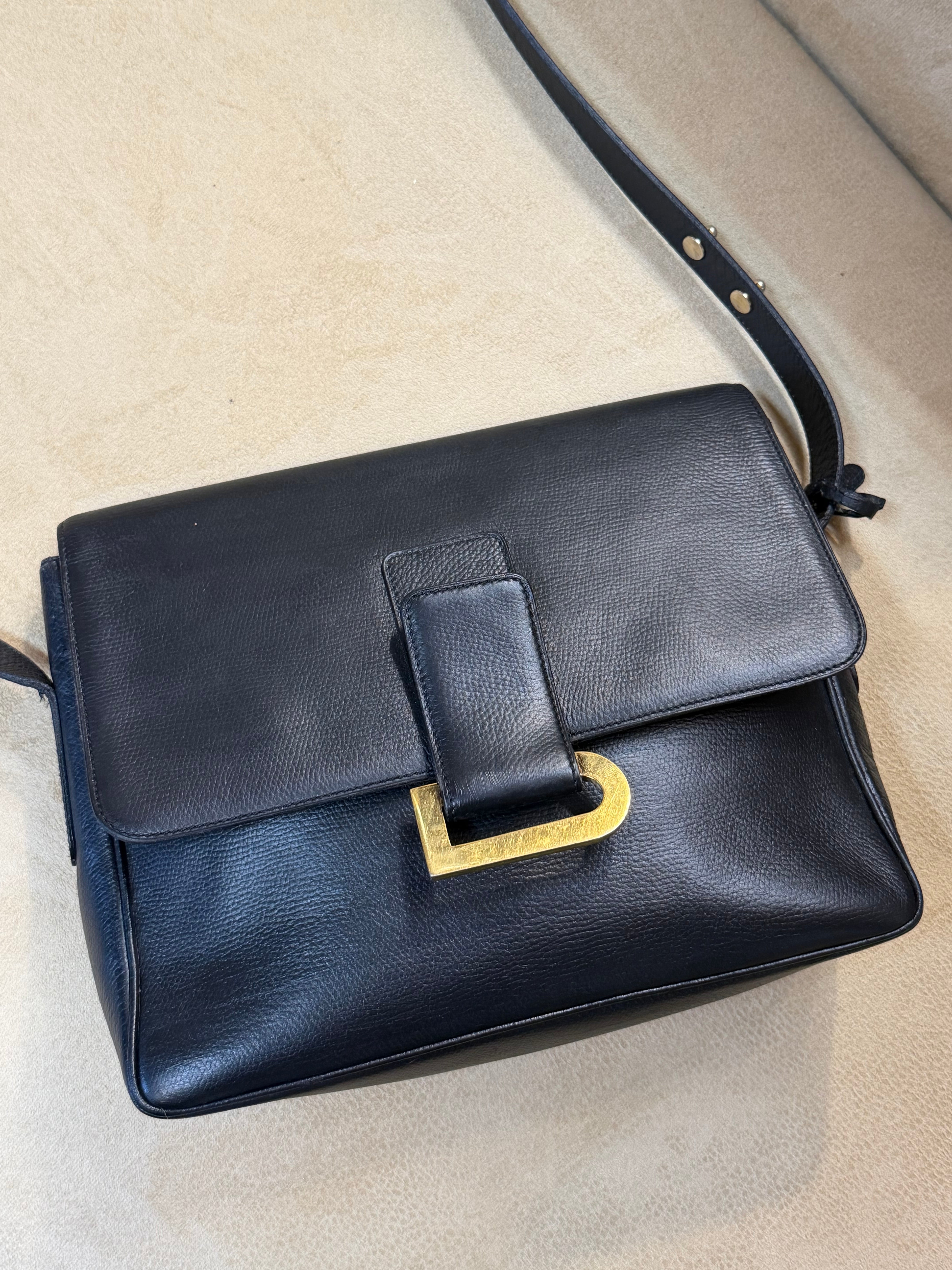 Delvaux Poirier Crossbody Bag Black Leather 28 x 22 cm Vintage Designer Handbag Dustbag