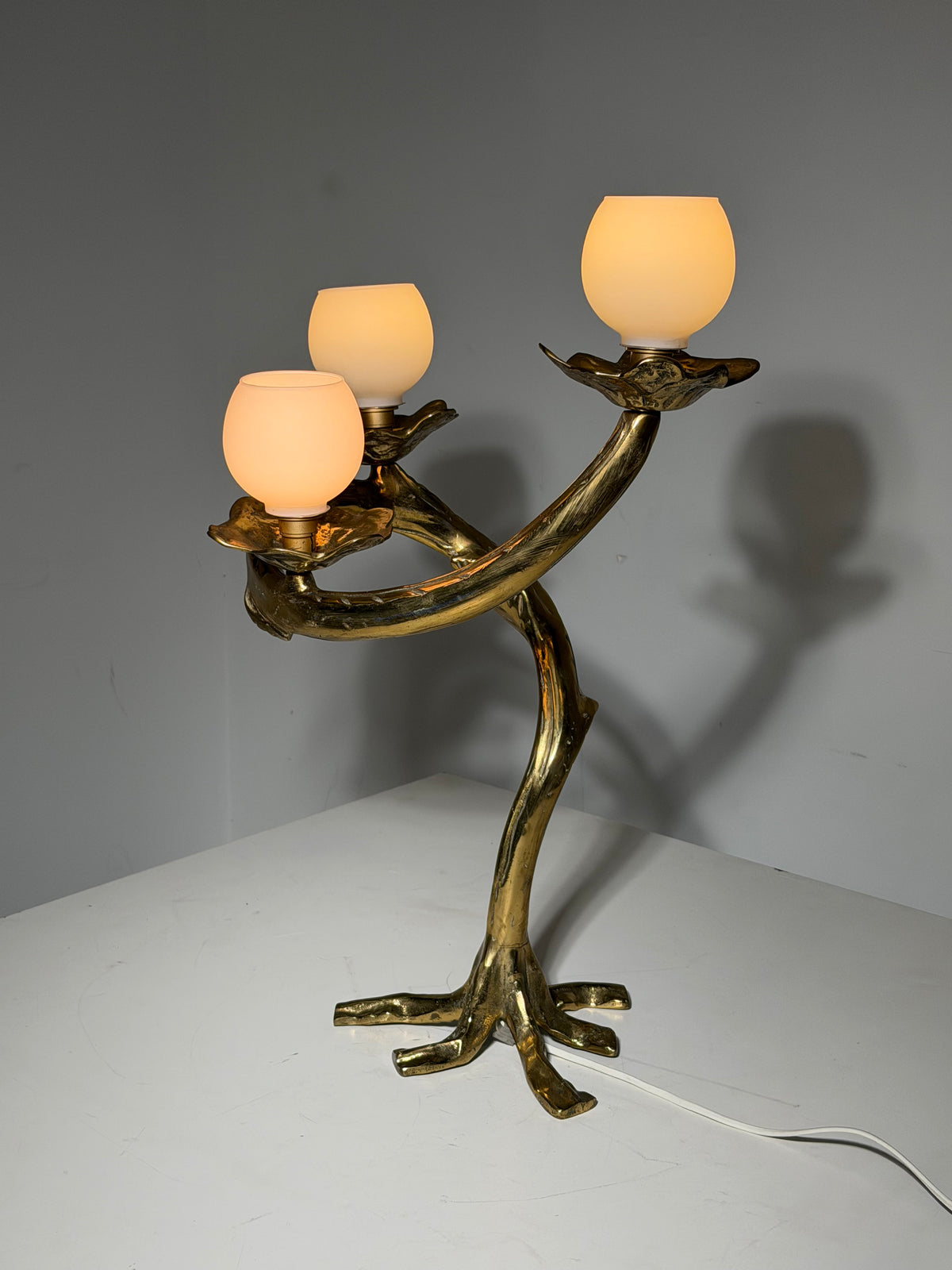 Sculptural Bronze Table Lamp with Three Opaline Glass Shades – 66 cm