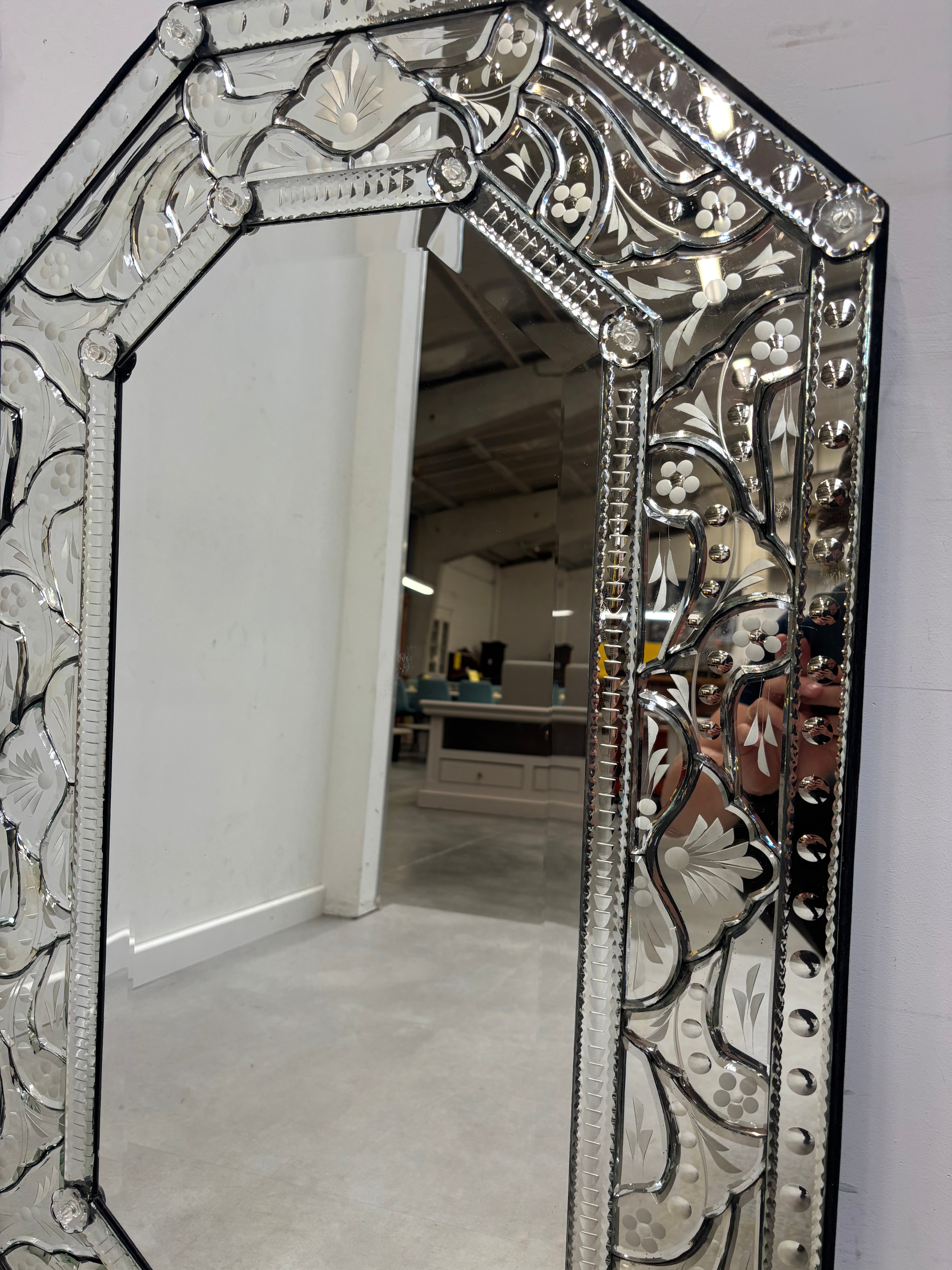 Venetiaanse handgeslepen spiegel