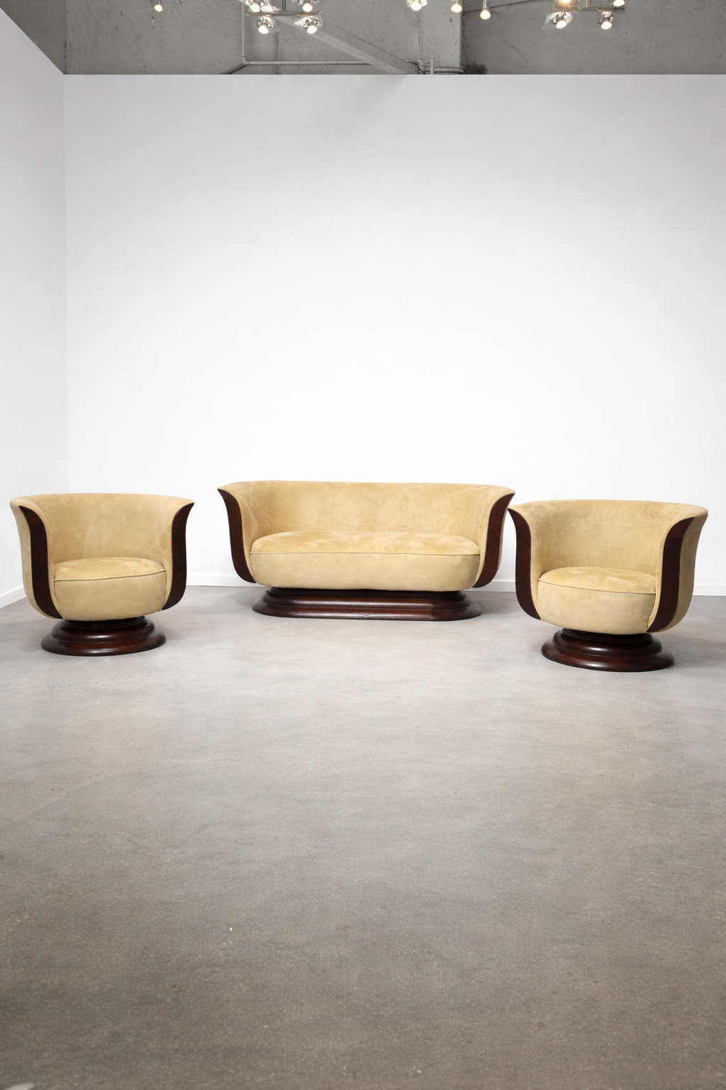 Art Deco Tulip Sofa Set – 2 Club Chairs & Two-Seater – Hotel Le Malandre