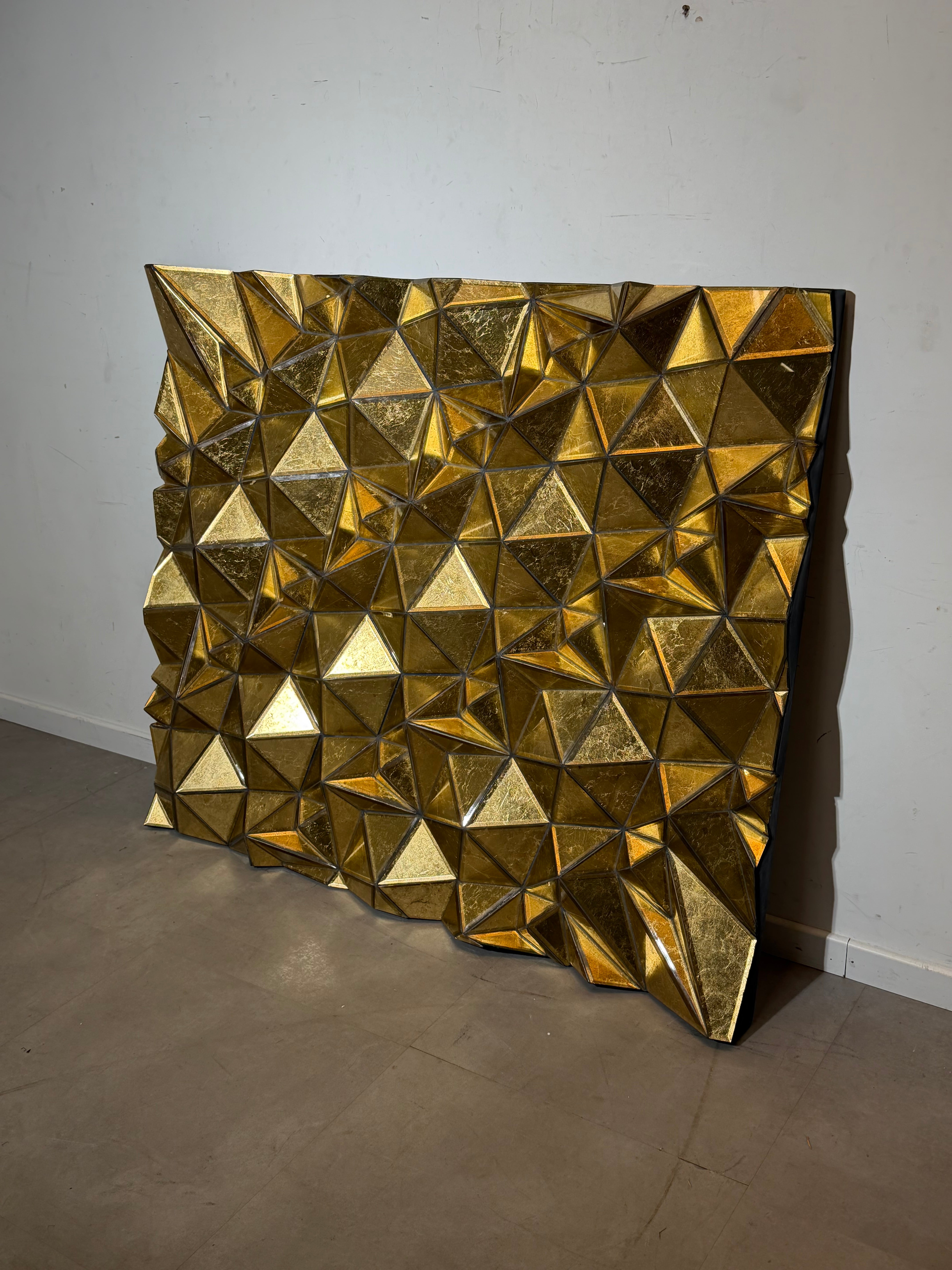 Large Sculptural Gold Faceted Mirror Panel – Prism Wall Mirror – 145 × 125 cm