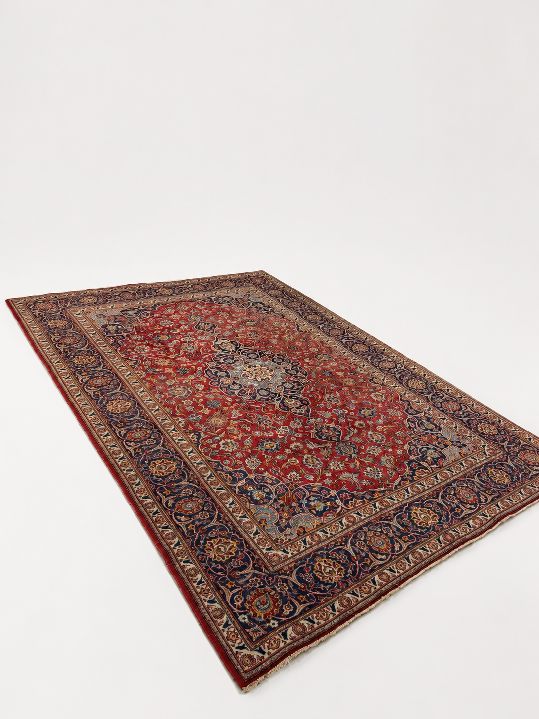 Hand-Knotted Persian Kashan Rug