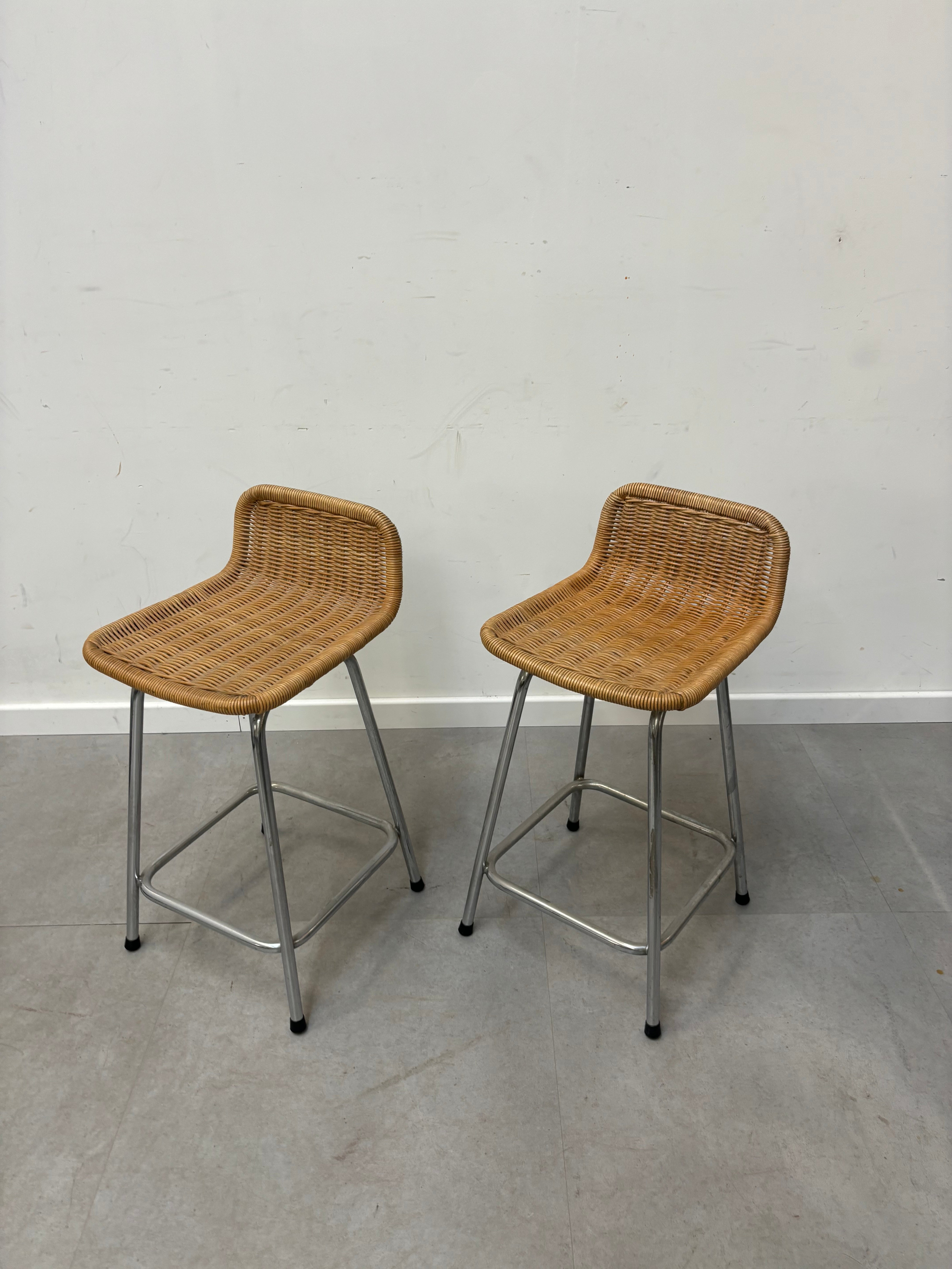 Pair of vintage ratan bar stools