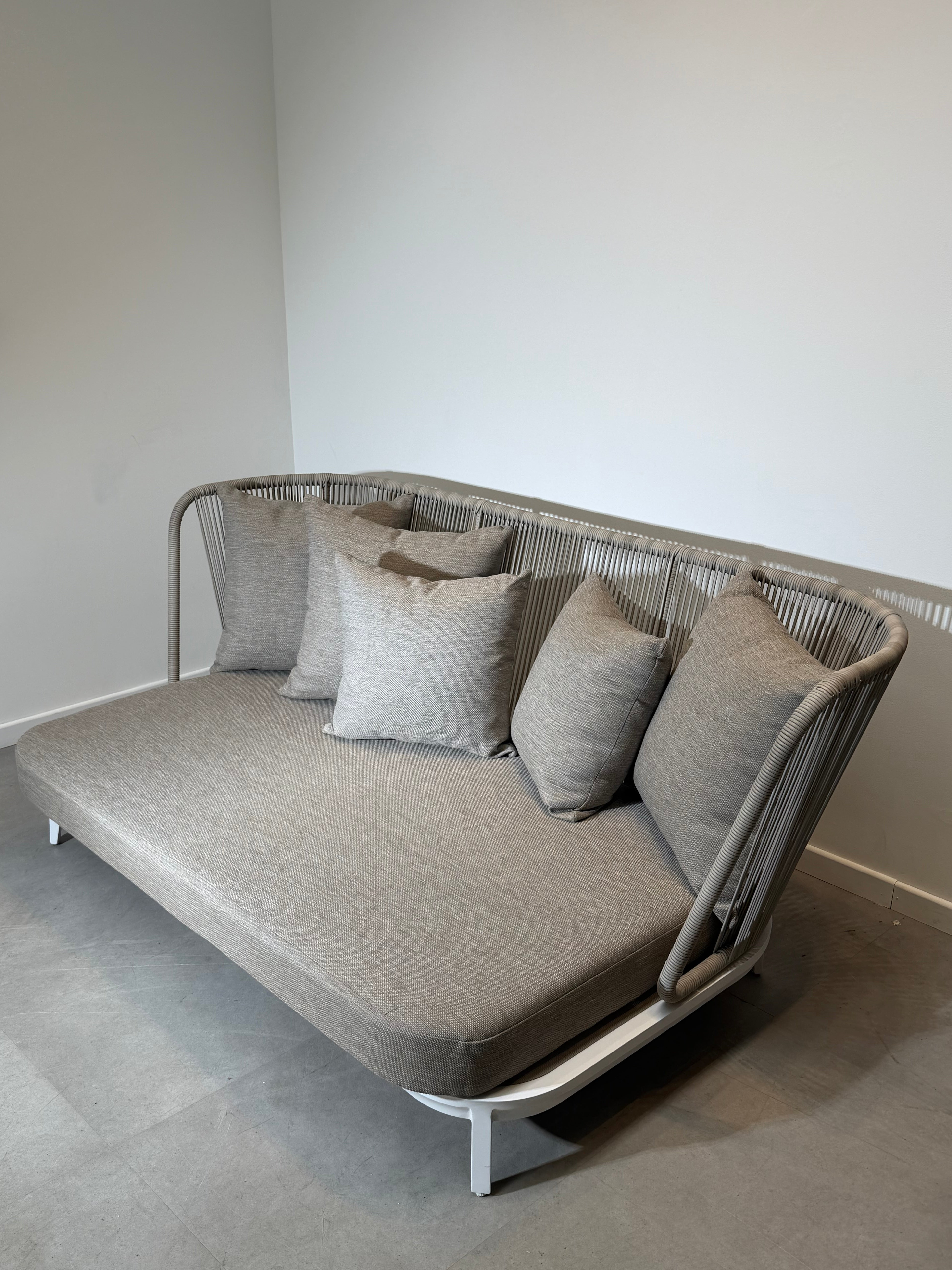 LIFE Outdoor Living Outdoor Daybed Lounger – 210 cm