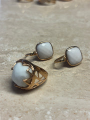 Ring- en oorbellenset van 18 karaats goud met witte saffier – inclusief certificaat