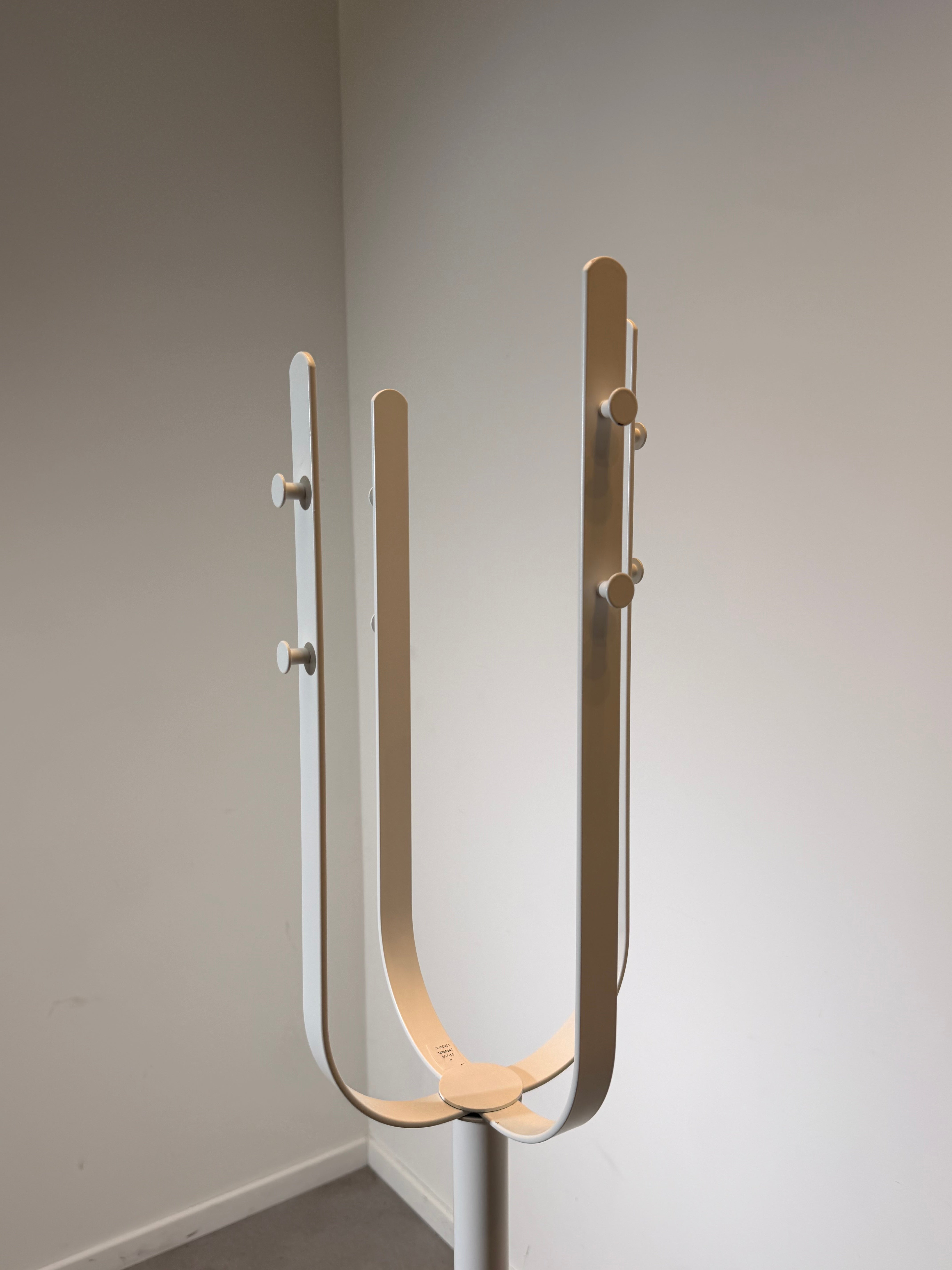 Calligaris White Metal Coat Stand