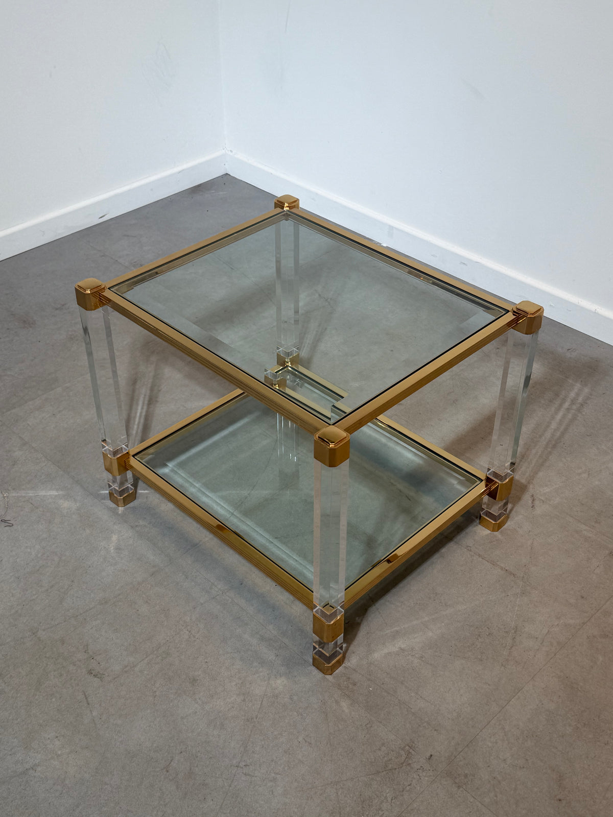 Vintage Side Tables at TROC Leuven | Troc Leuven