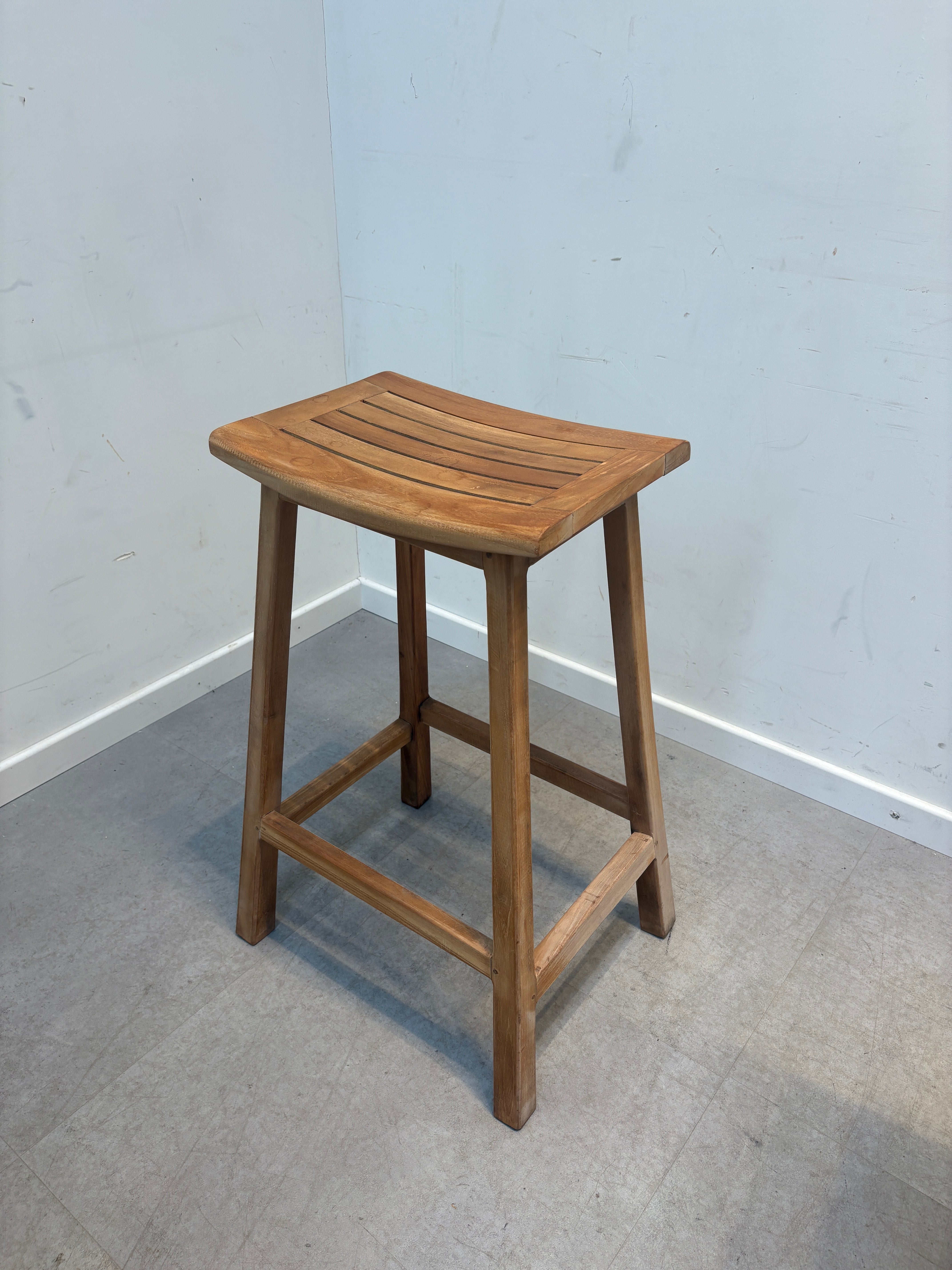 Tabouret de bar d'extérieur en teck