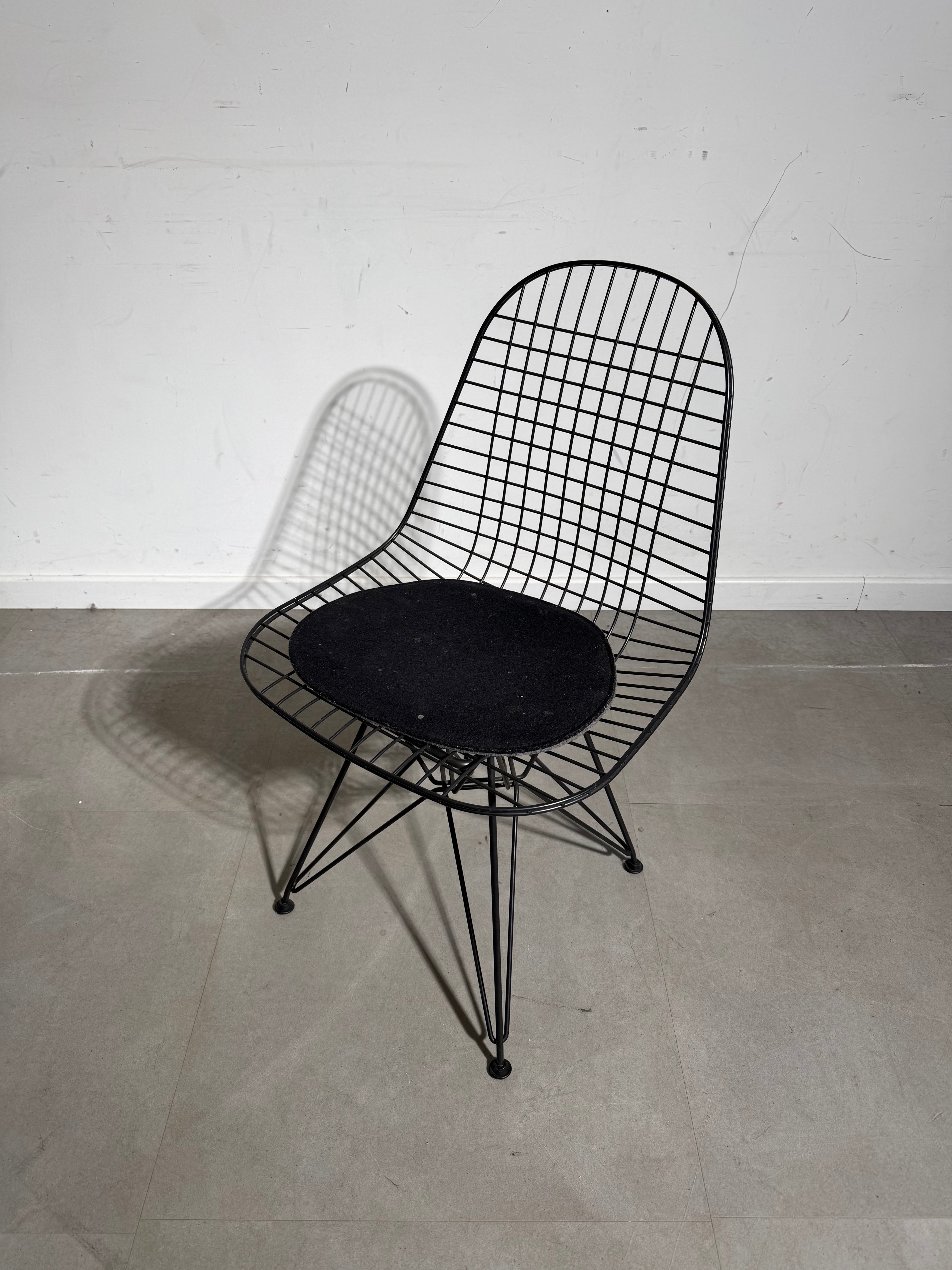 Vitra Wire Chair DKR – Designed by Charles & Ray Eames