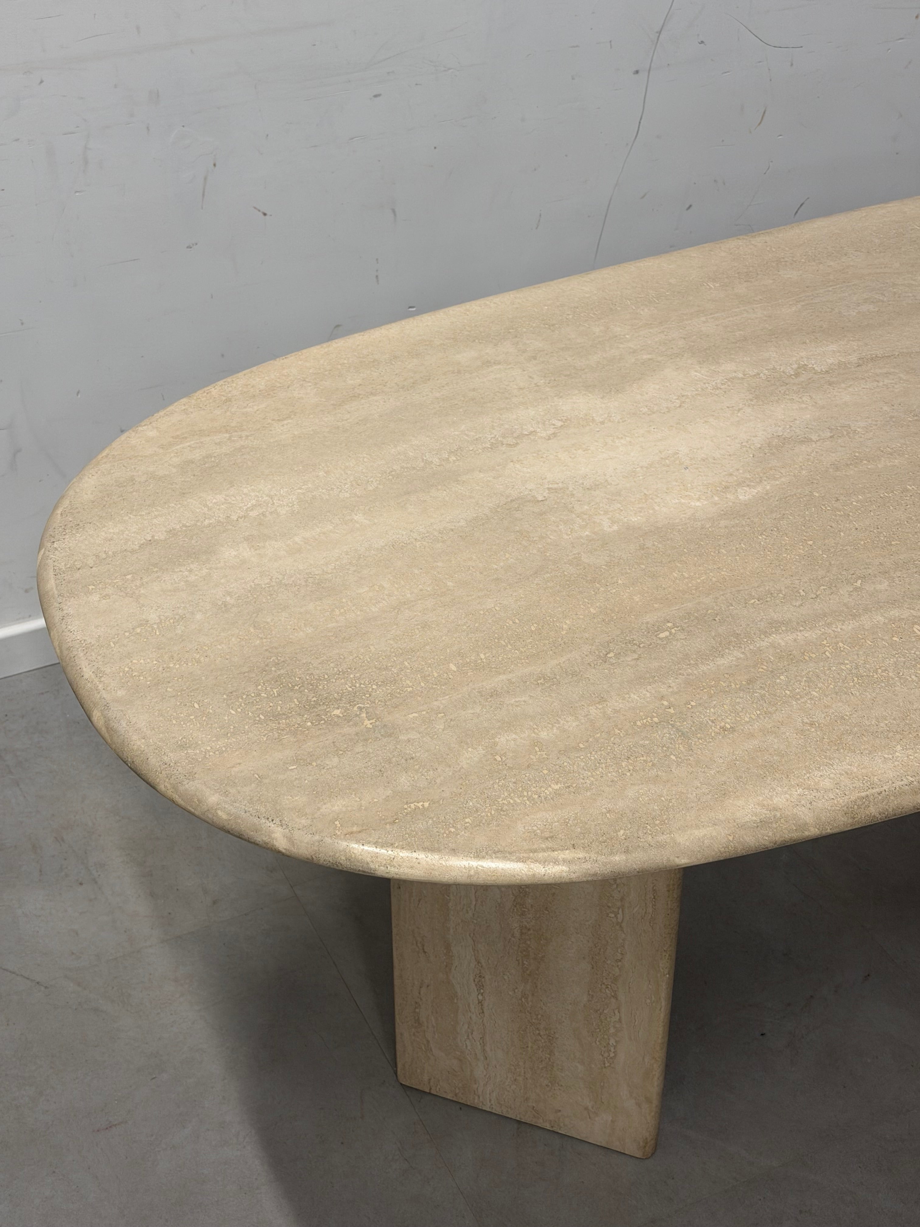 Vintage Travertine Dining Table – Organic Oval Shape – 180 cm