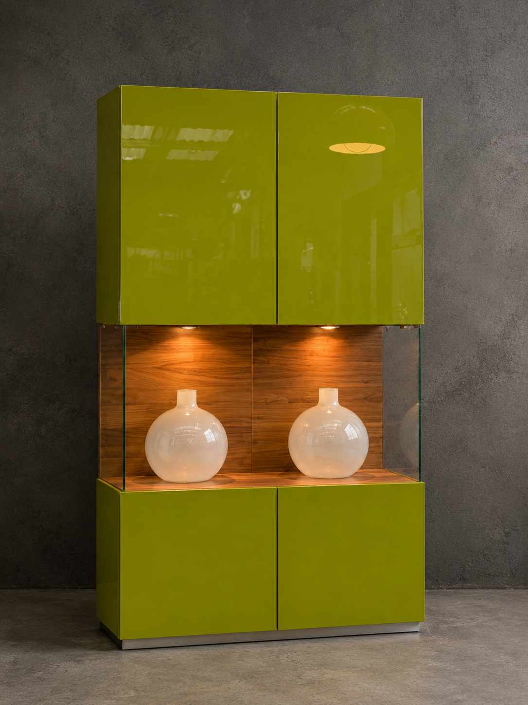 Hülsta Design Display Cabinet with Integrated Lighting – 110 x 45 x 210 cm