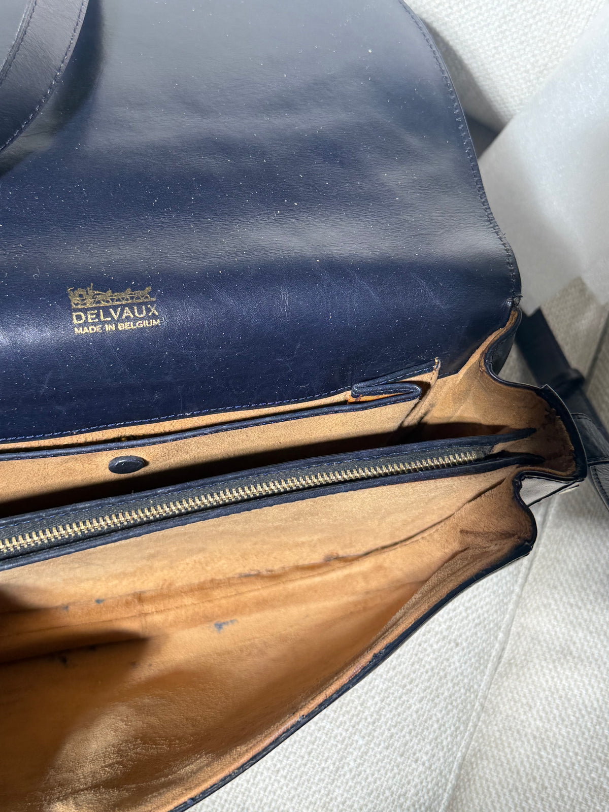 Vintage Delvaux Crossbody Bag – Navy Blue Leather